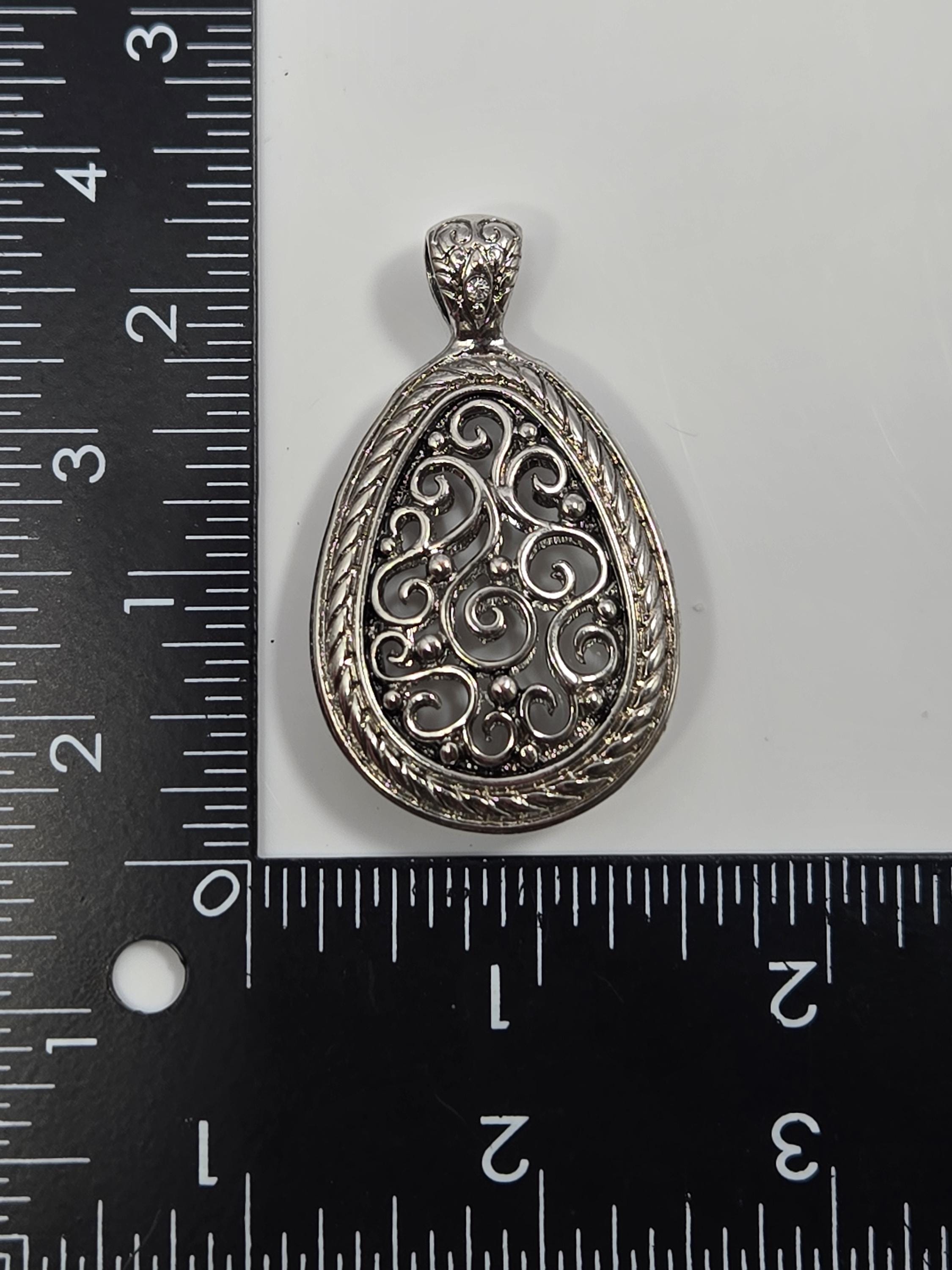 Ornate Gothic Pendant - Steampunk Skull Filigree Silver Charm