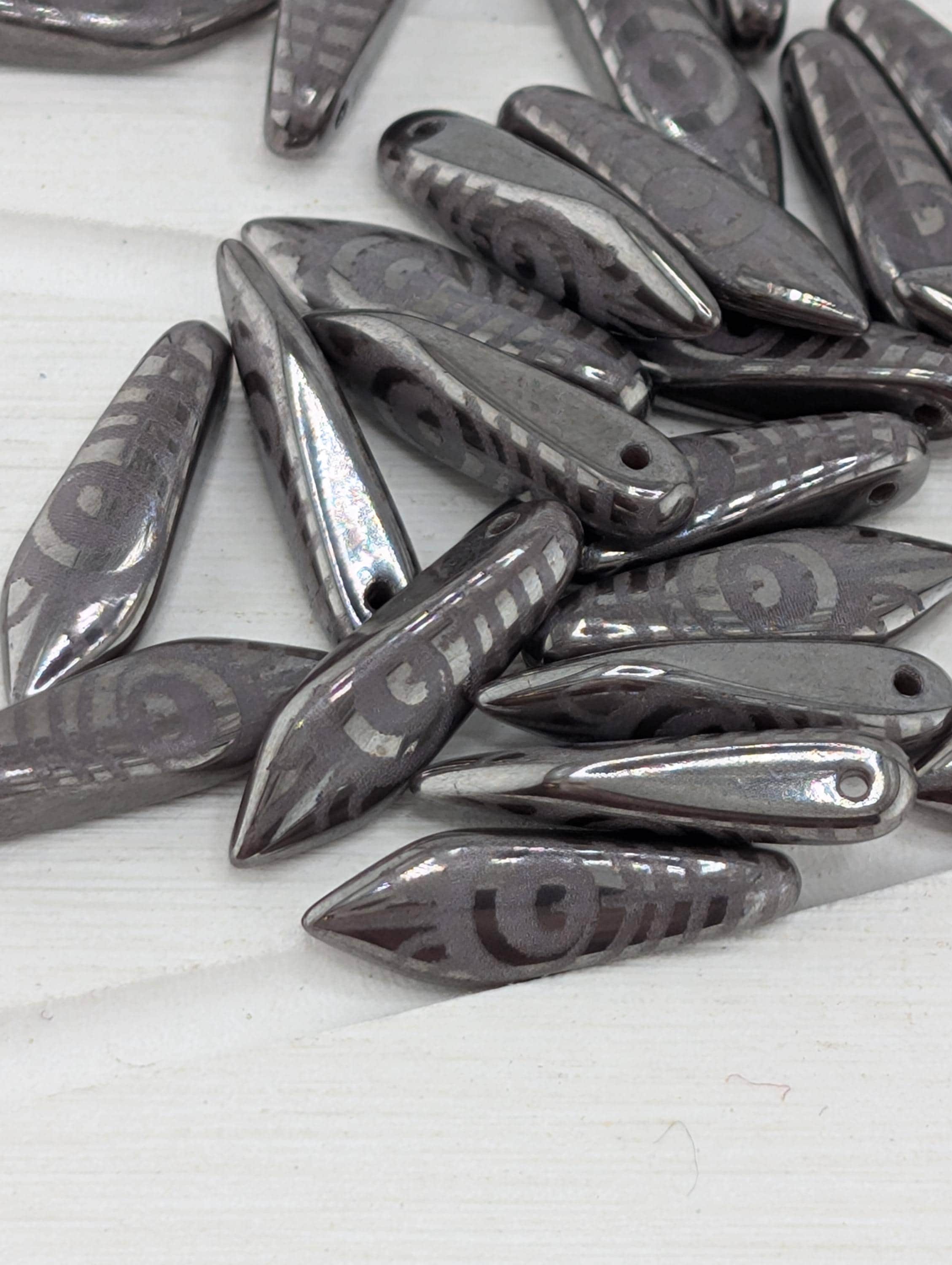 Dagger Beads,Peacock Laser Etched, Jewelry Making Components, 25pcs) Set Purple Iris Peacock Matte