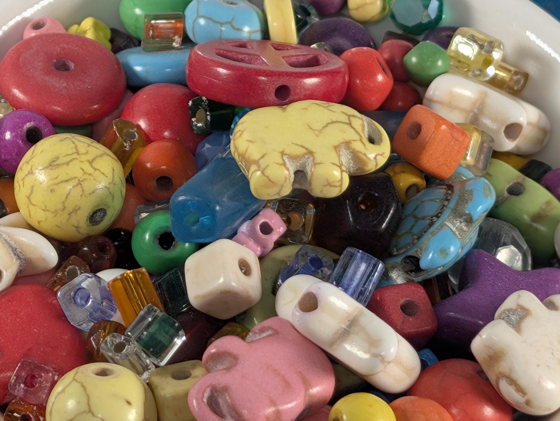 Learise Exclusive "Rainbow Howlite" Glass Bead Soup Mix (30g Pkg)