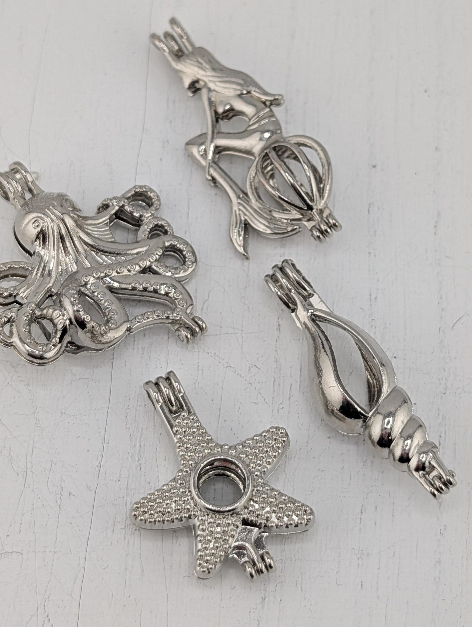 Set of 5 Gemstone Bead Holder Pendant or Bag Charm