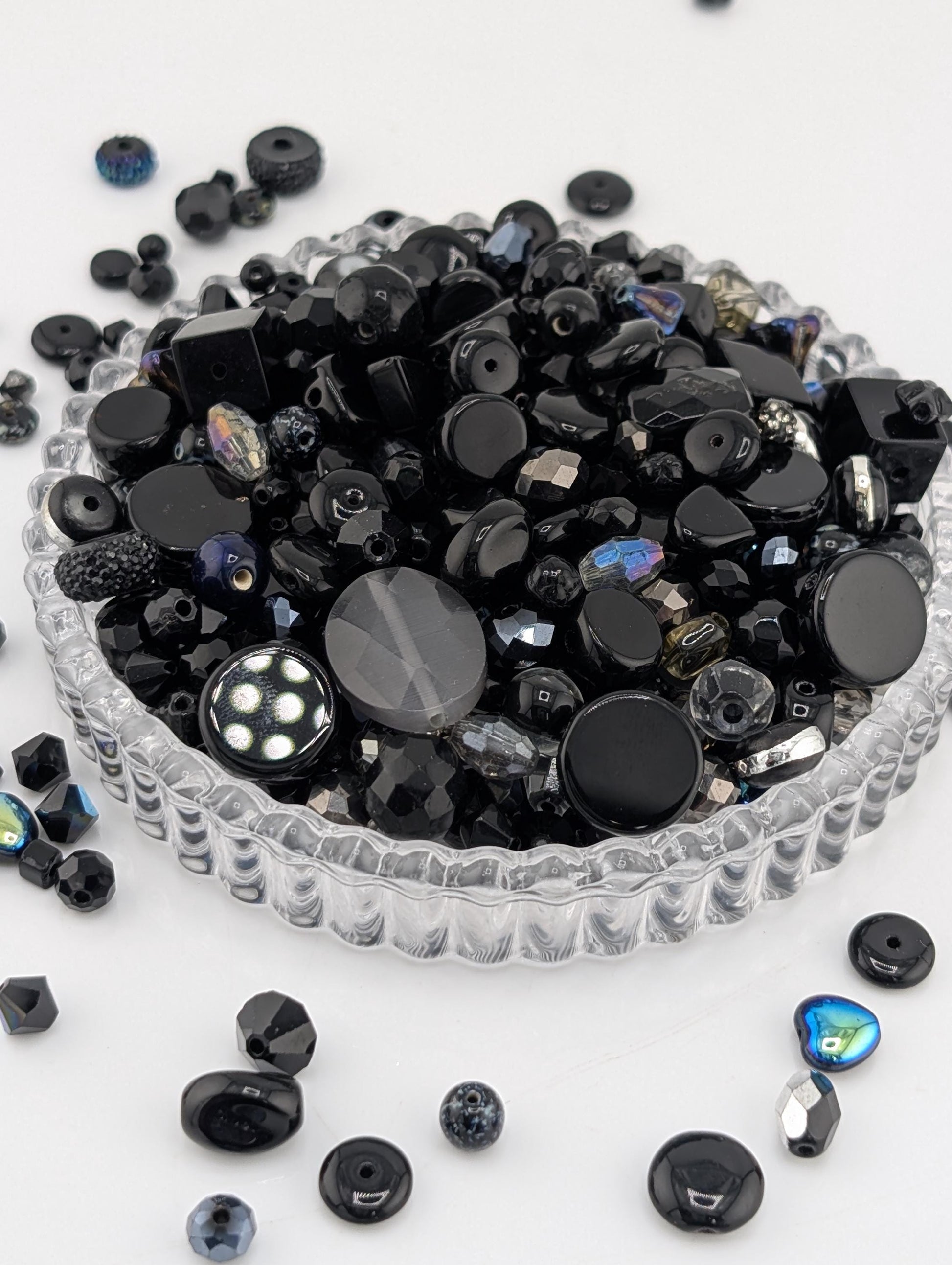 Learise Exclusive "Little Black Dress" Glass Bead Soup Mix (30g Pkg)