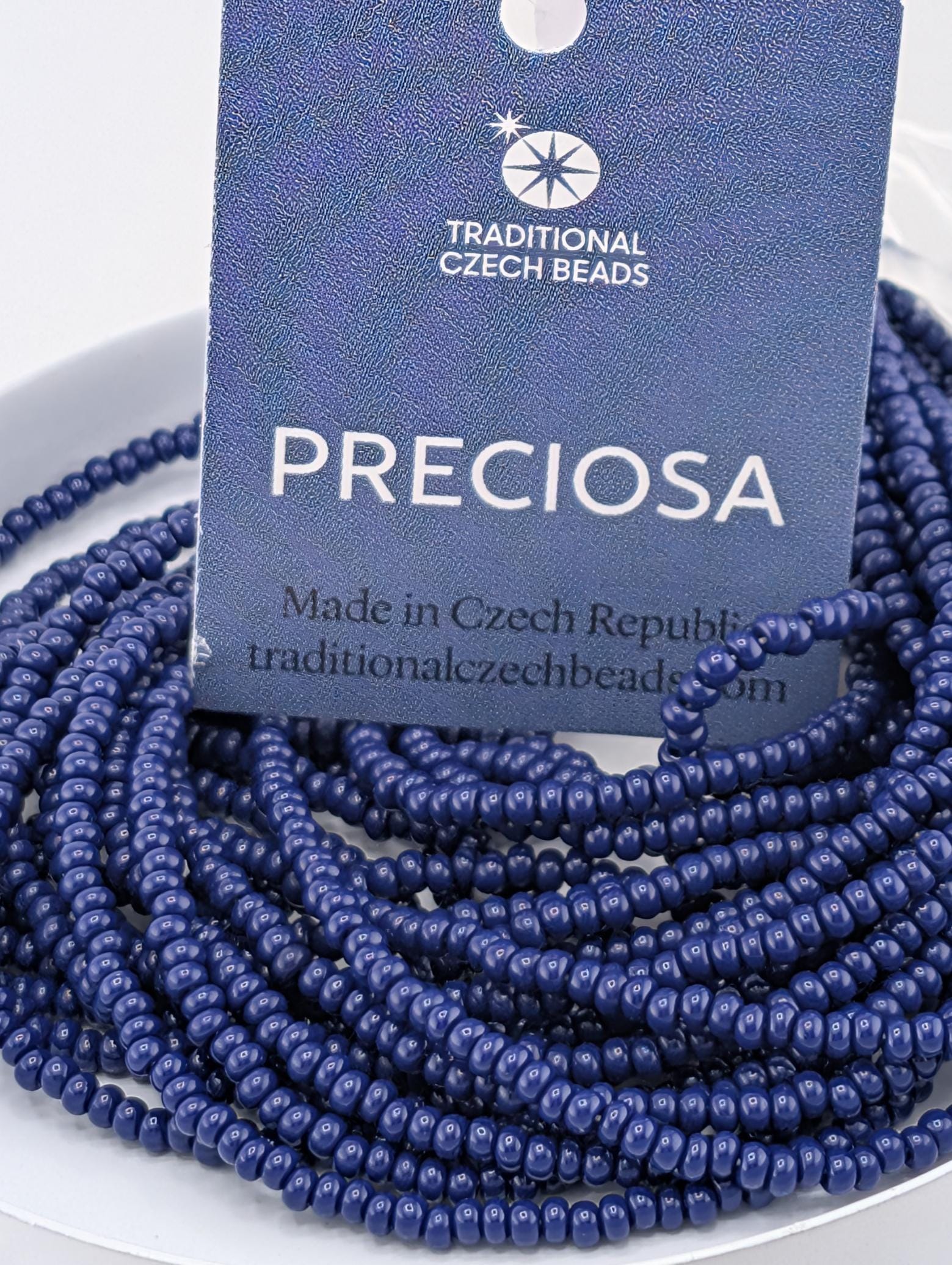 Preciosa-Ornela Purple Seed Beads, Size 11 (Six-String Hank)