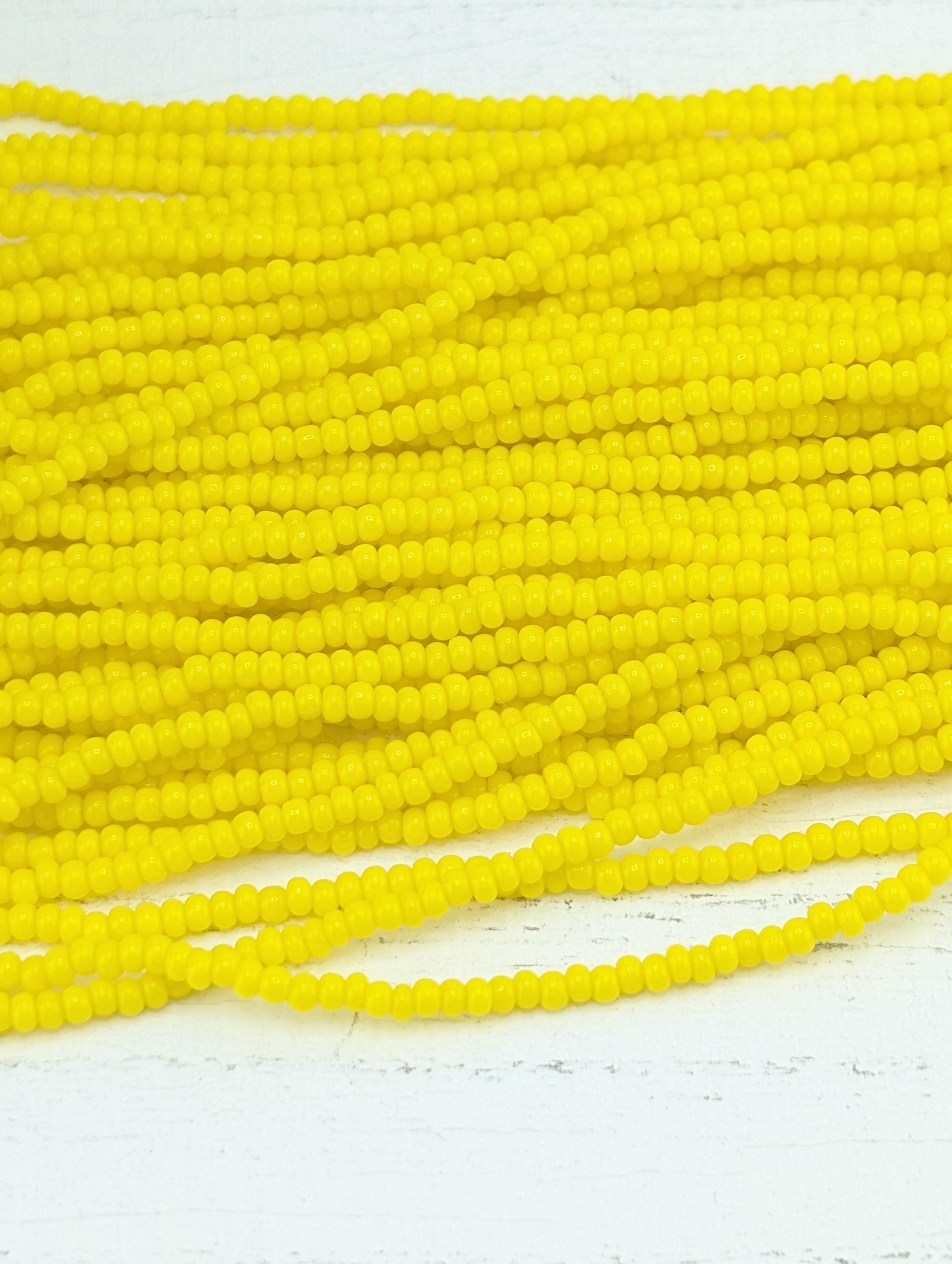 Preciosa-Ornela Purple Seed Beads, Size 11 (Six-String Hank)