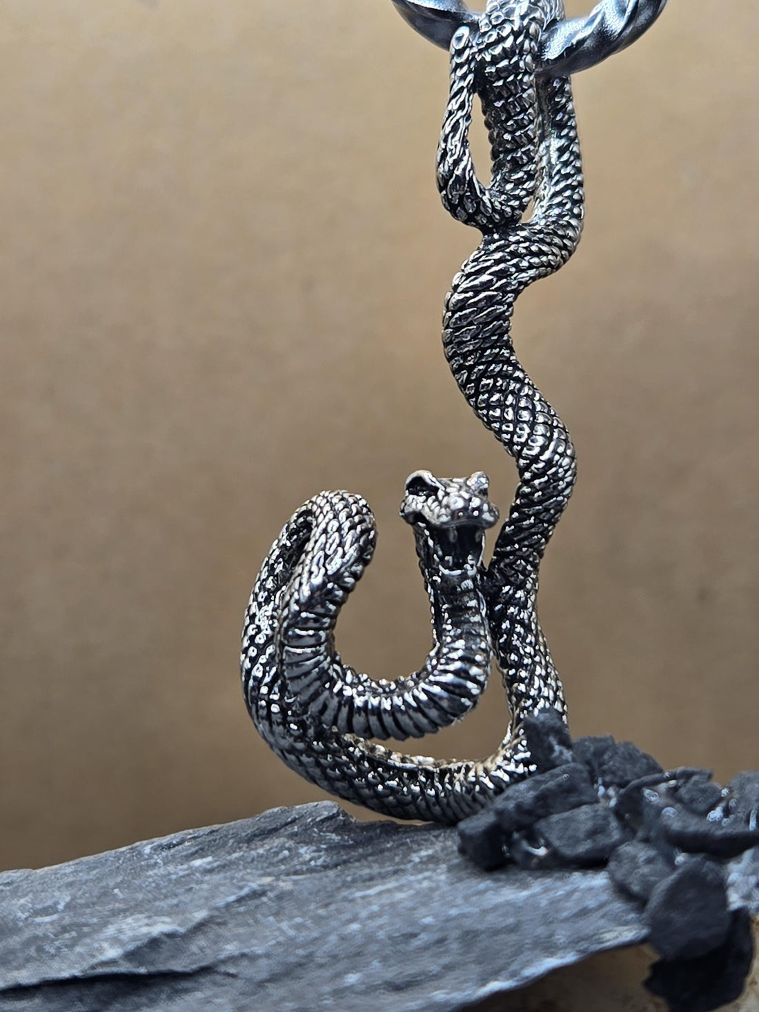 Silver Plated Snake Pendant: Gothic 14mm Alloy Charm