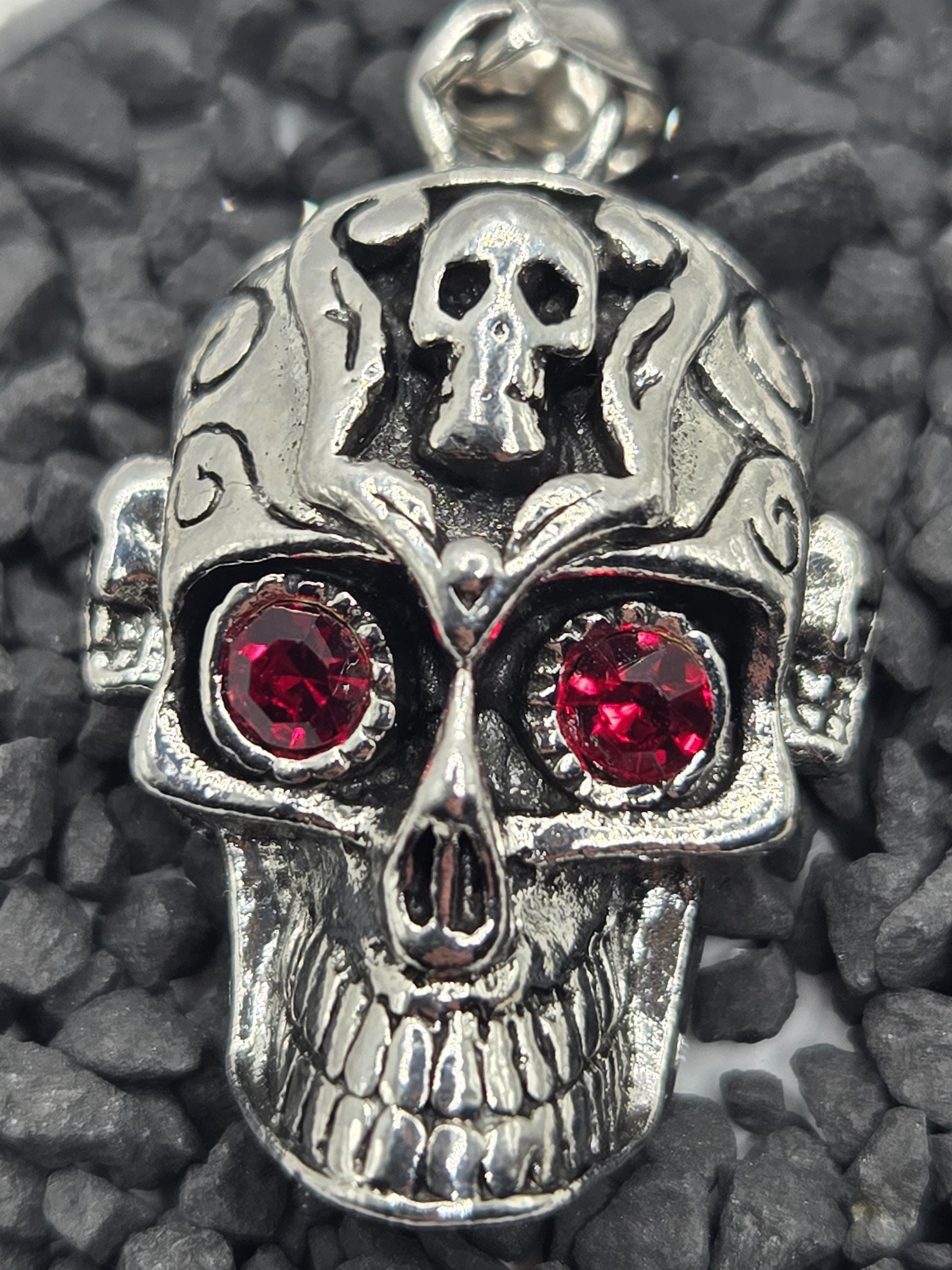 Silver Plated Skull Pendant: Fallen Angel Gothic Charm