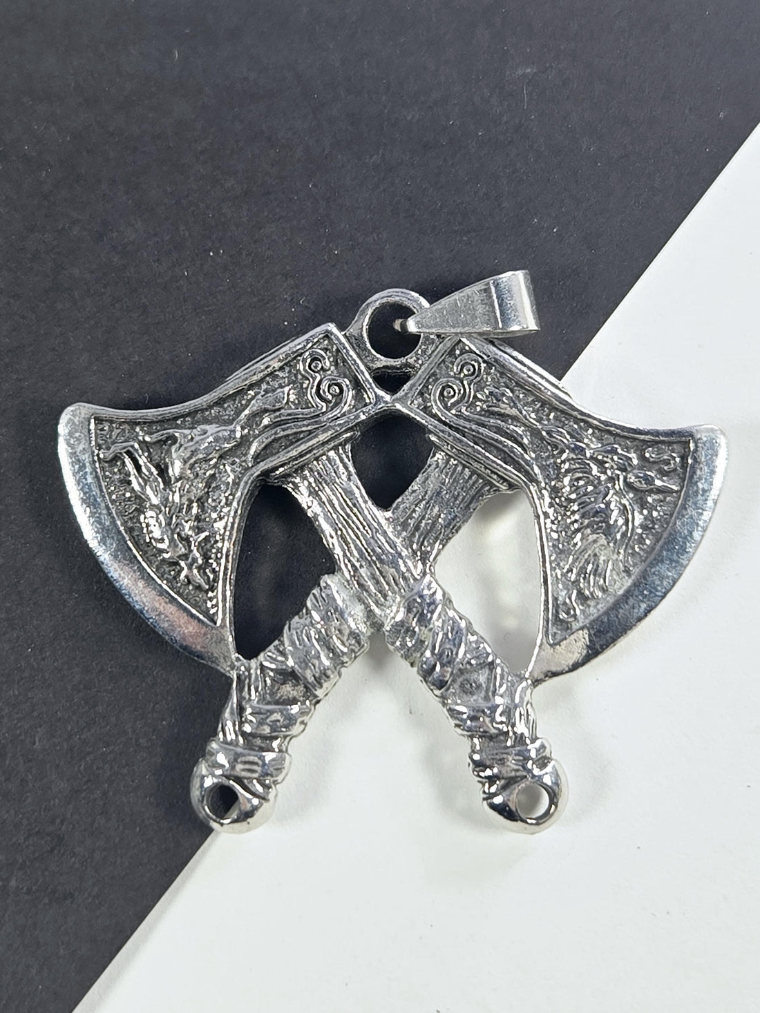 Tomahawk Axe Pendant: Silver Gothic Charm - Handmade Metal Keychain