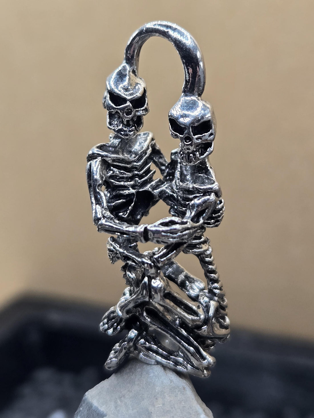 Silver Plated Skull Pendant: Gothic Skeleton Charm for Jewelry