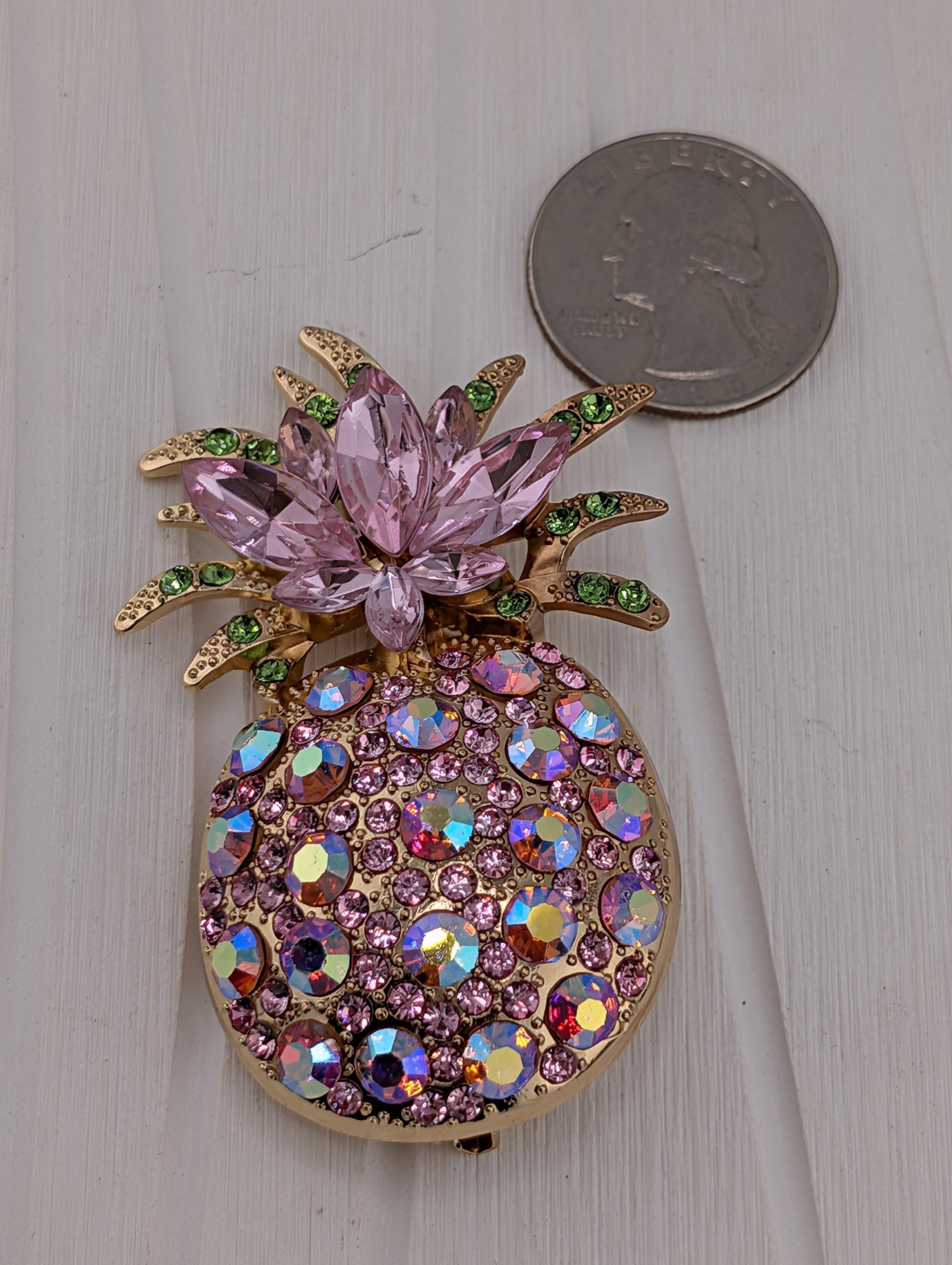 Pineapple Brooch: Pink Rhinestones and Gold Plating - Small Size