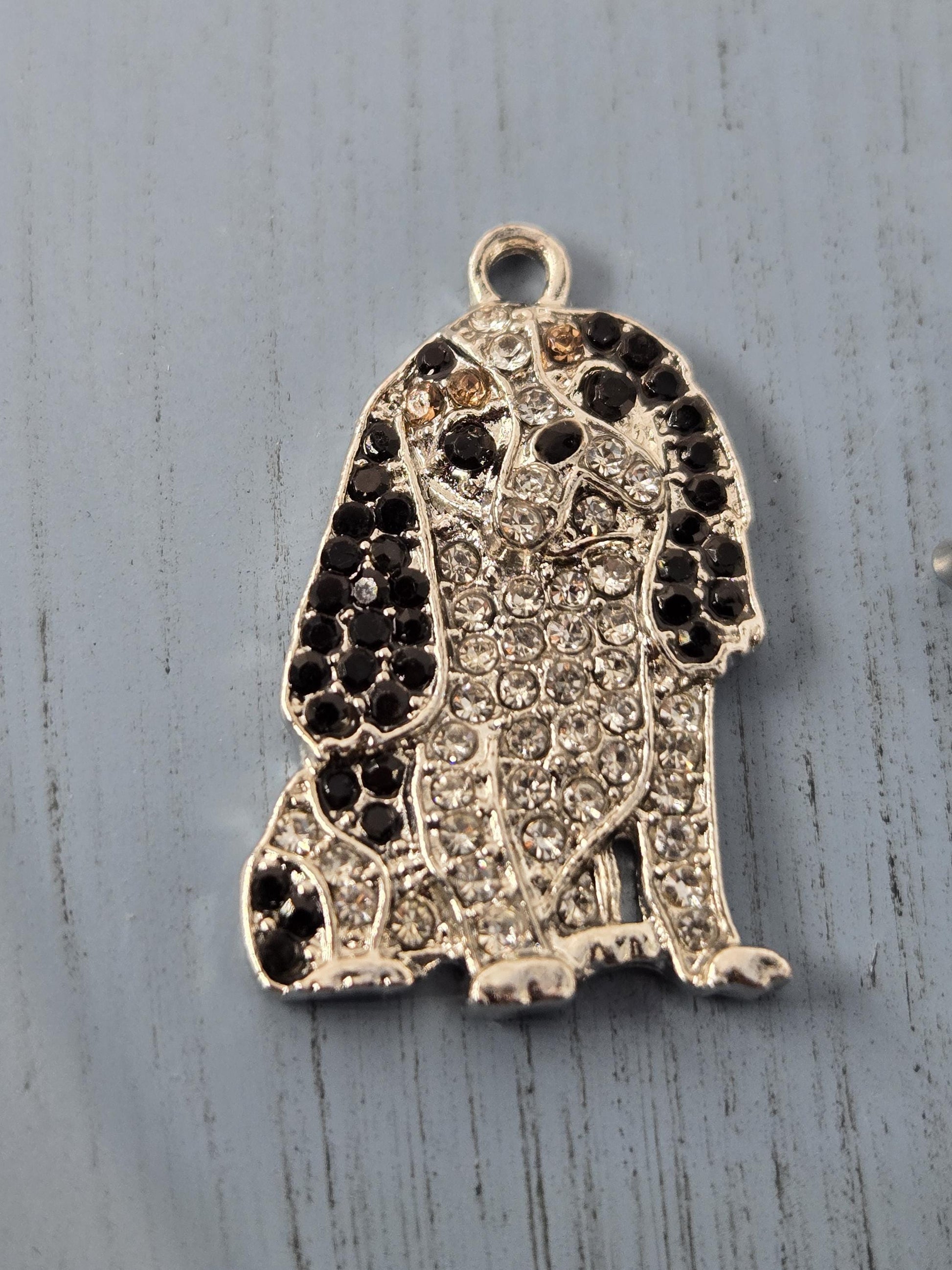 King Charles Cavalier Dog Pendant, Silver Plated (Rhinestone Detail)