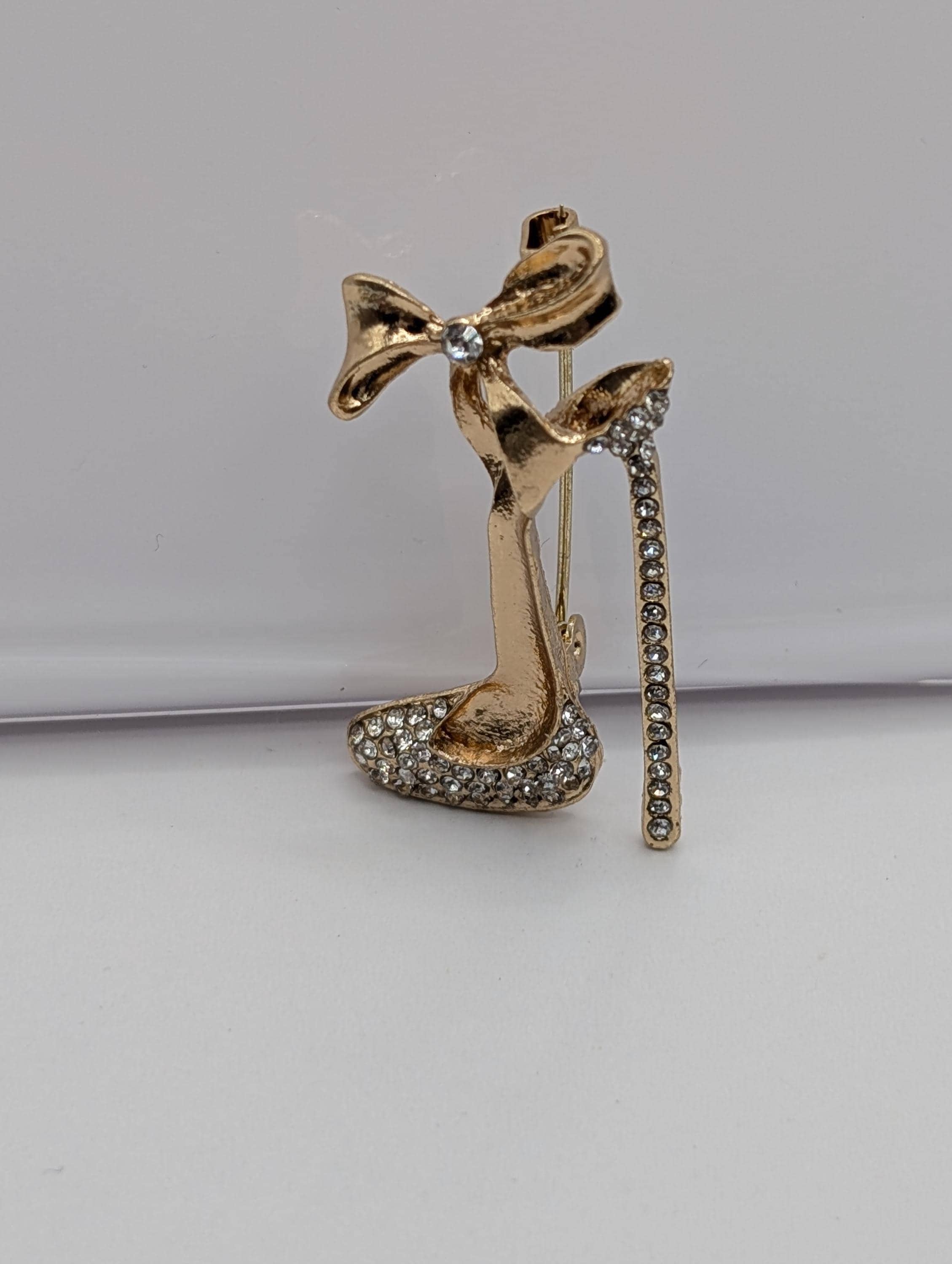 Gold Plated High Heel Brooch: Colorful Rhinestones, 1.5 Inch Pin