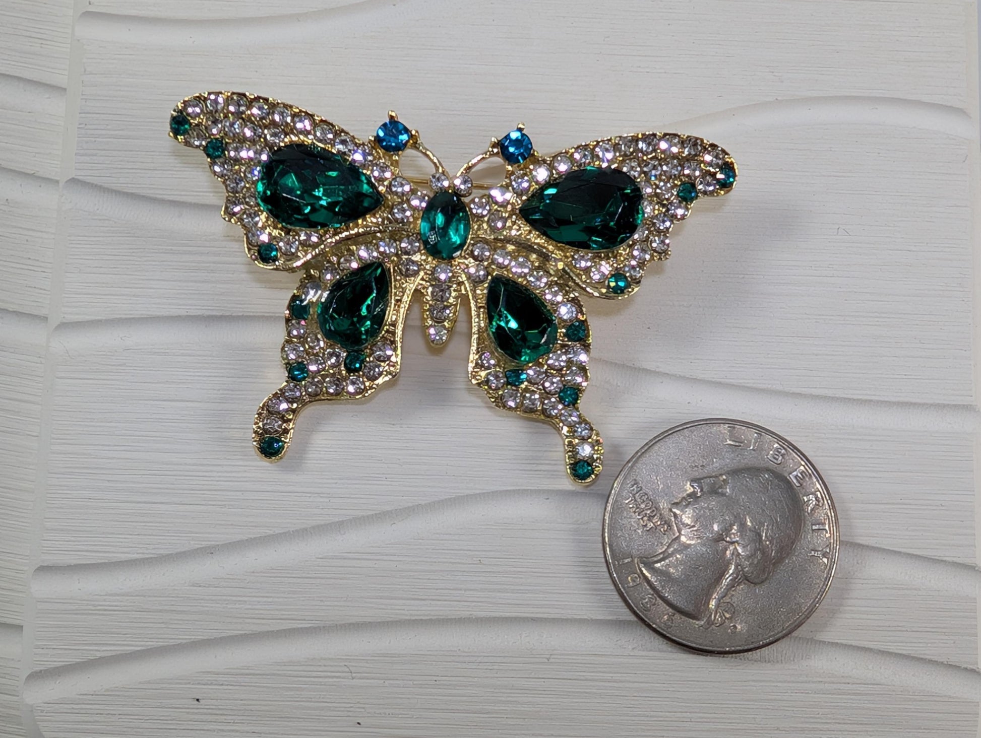 Butterfly Brooch: Gold Plated with Emerald Rhinestones - Lightweight Pin