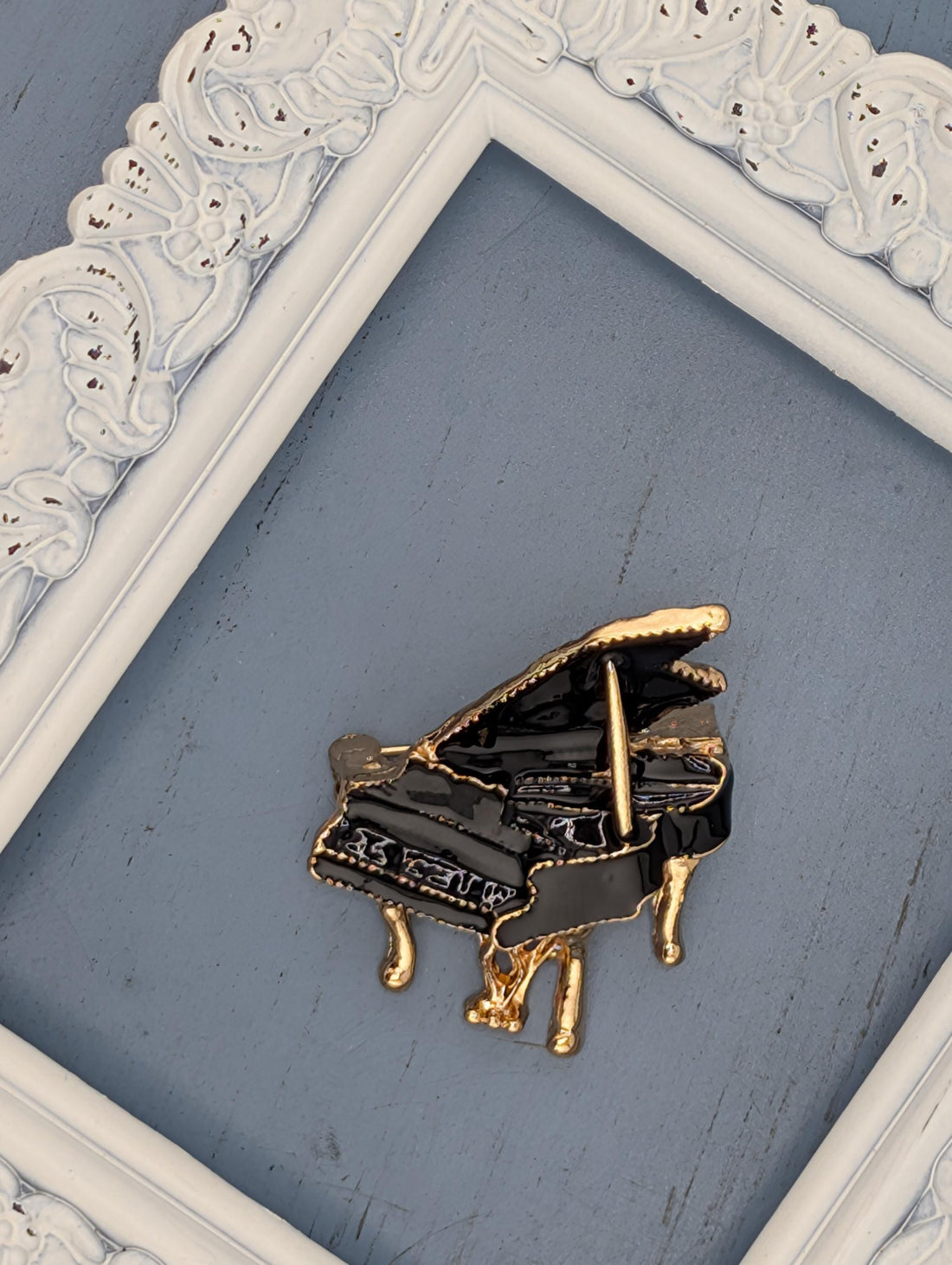 Gold Piano Brooch: Rhinestone Accent, Music Lover Pin