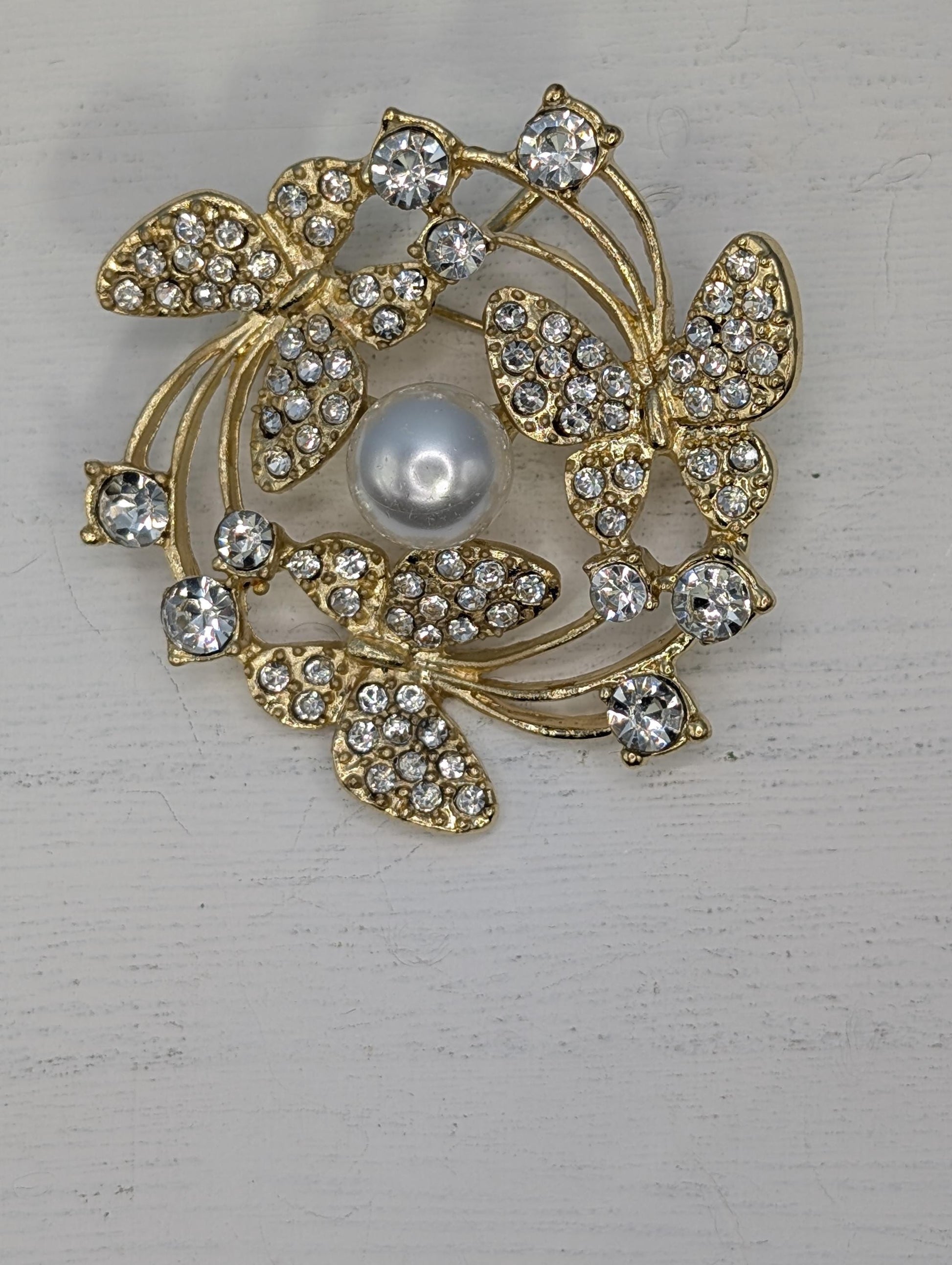 Butterfly Brooch: Gold Plated Sparkle (1.5 Inch Pin for Jackets or Bags)