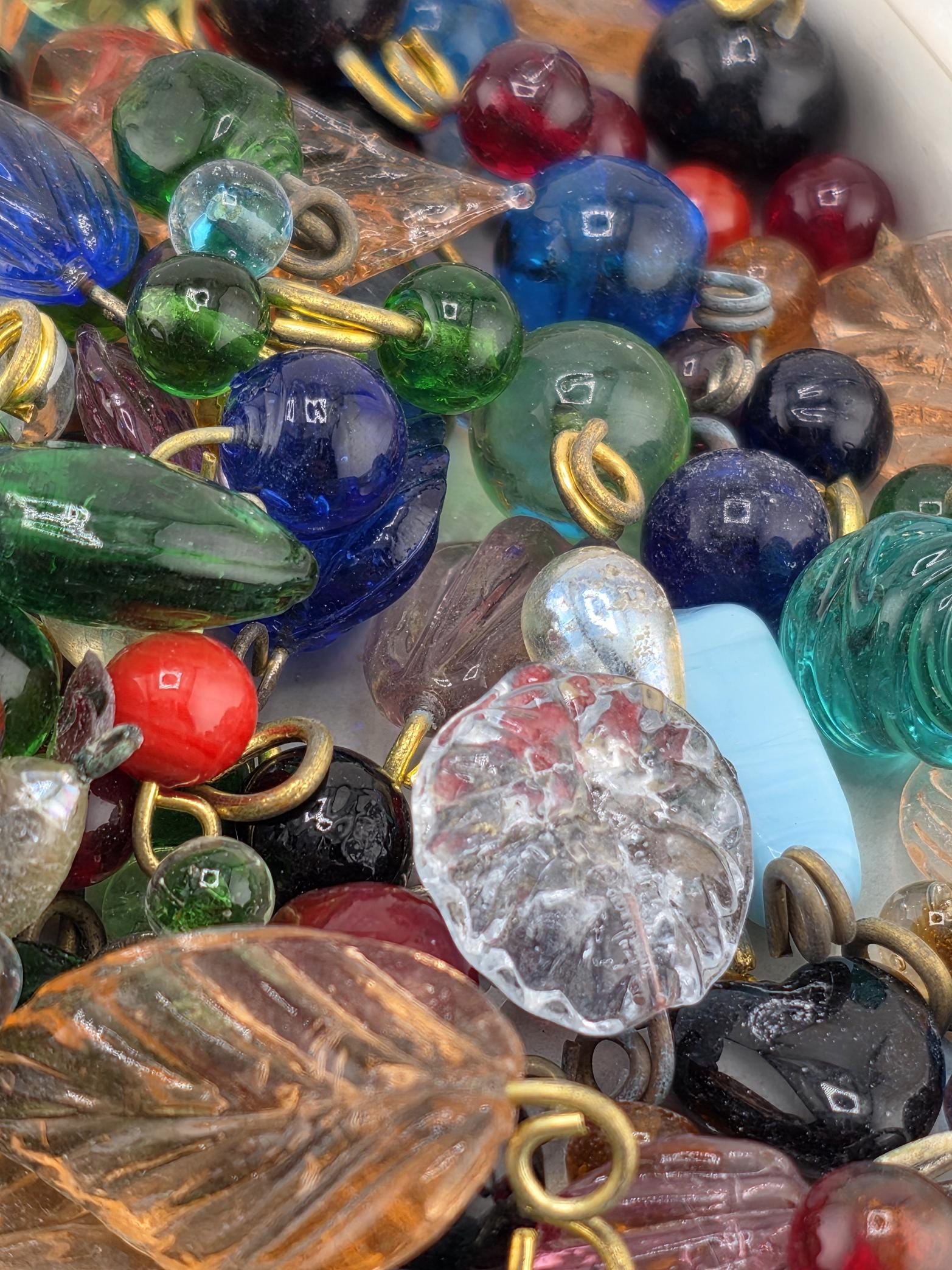 Glass Charm Pendants: Black Czech Drops - 15g Package, Approx 270 Beads