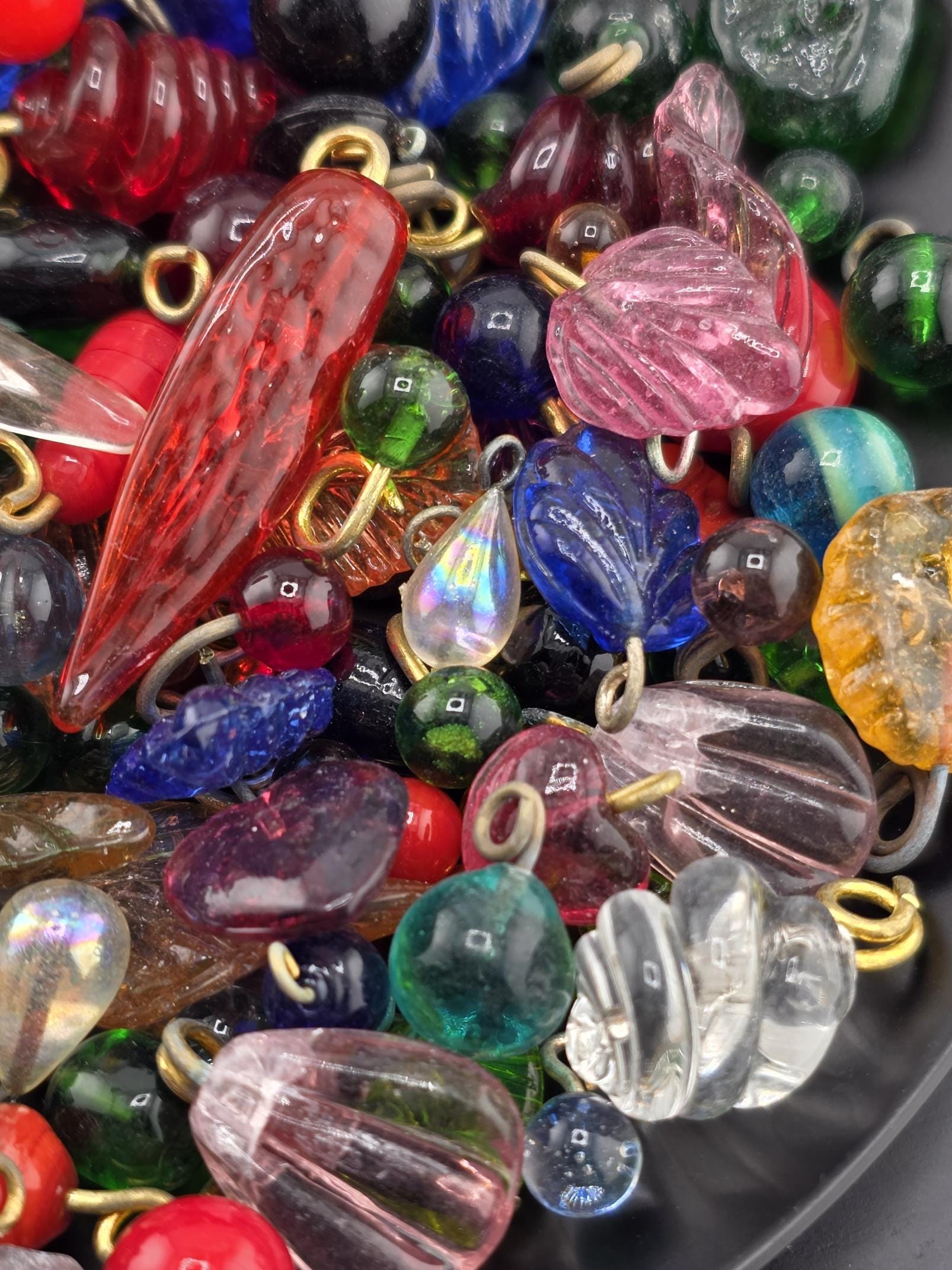 Glass Charm Pendants: Black Czech Drops - 15g Package, Approx 270 Beads