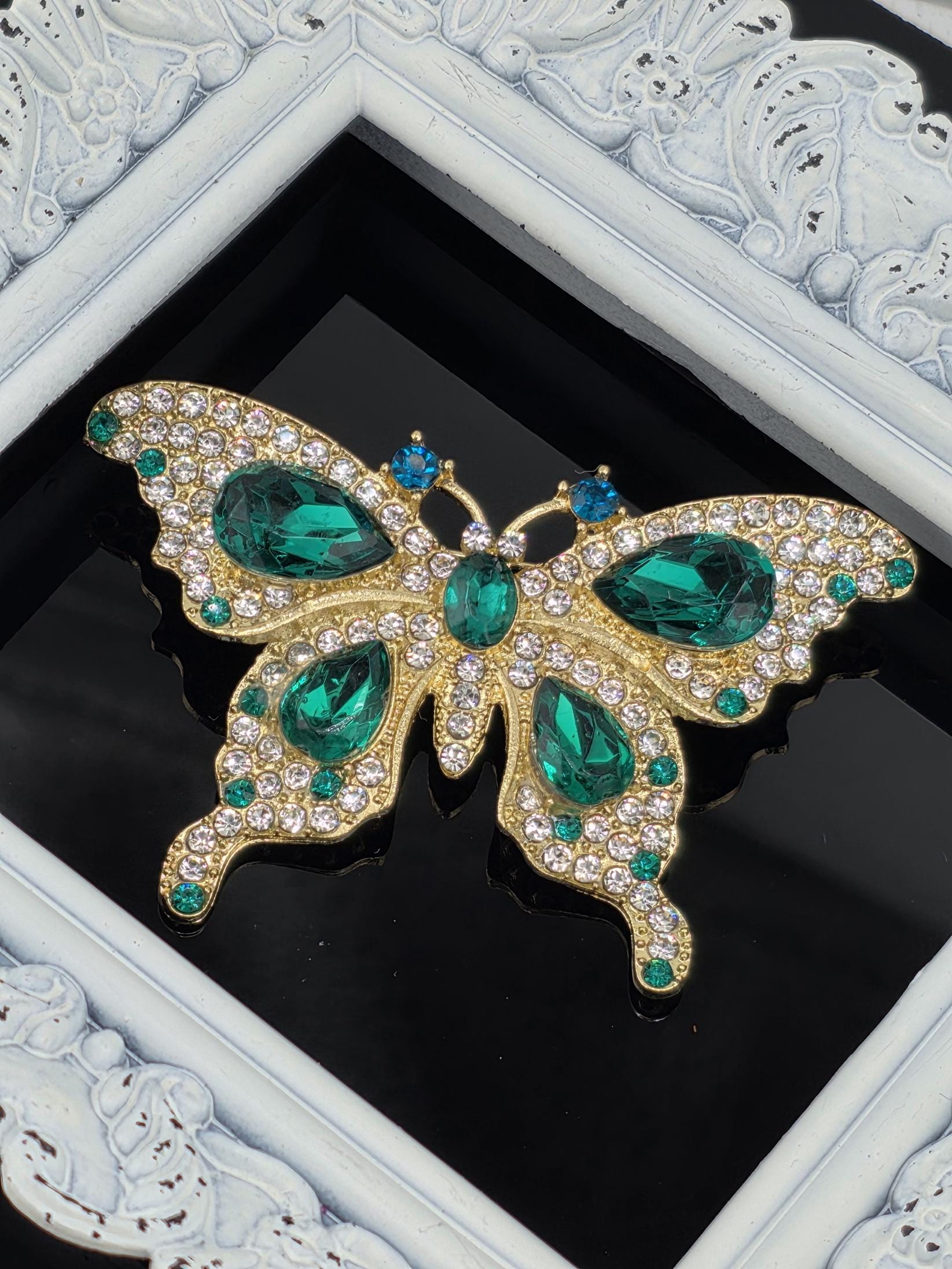 Butterfly Brooch: Gold Plated with Emerald Rhinestones - Lightweight Pin