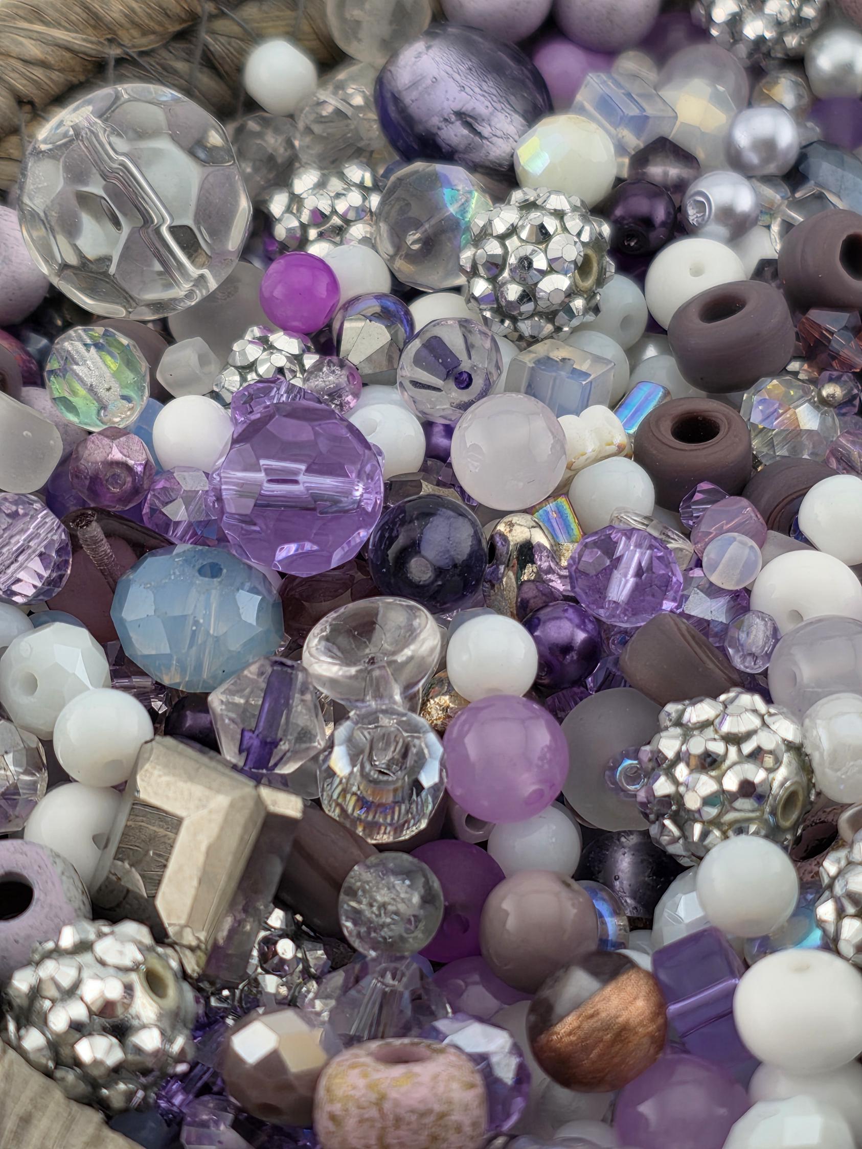 Learise Exclusive "Lilacs on Ice" Glass Bead Soup Mix (30g Pkg)