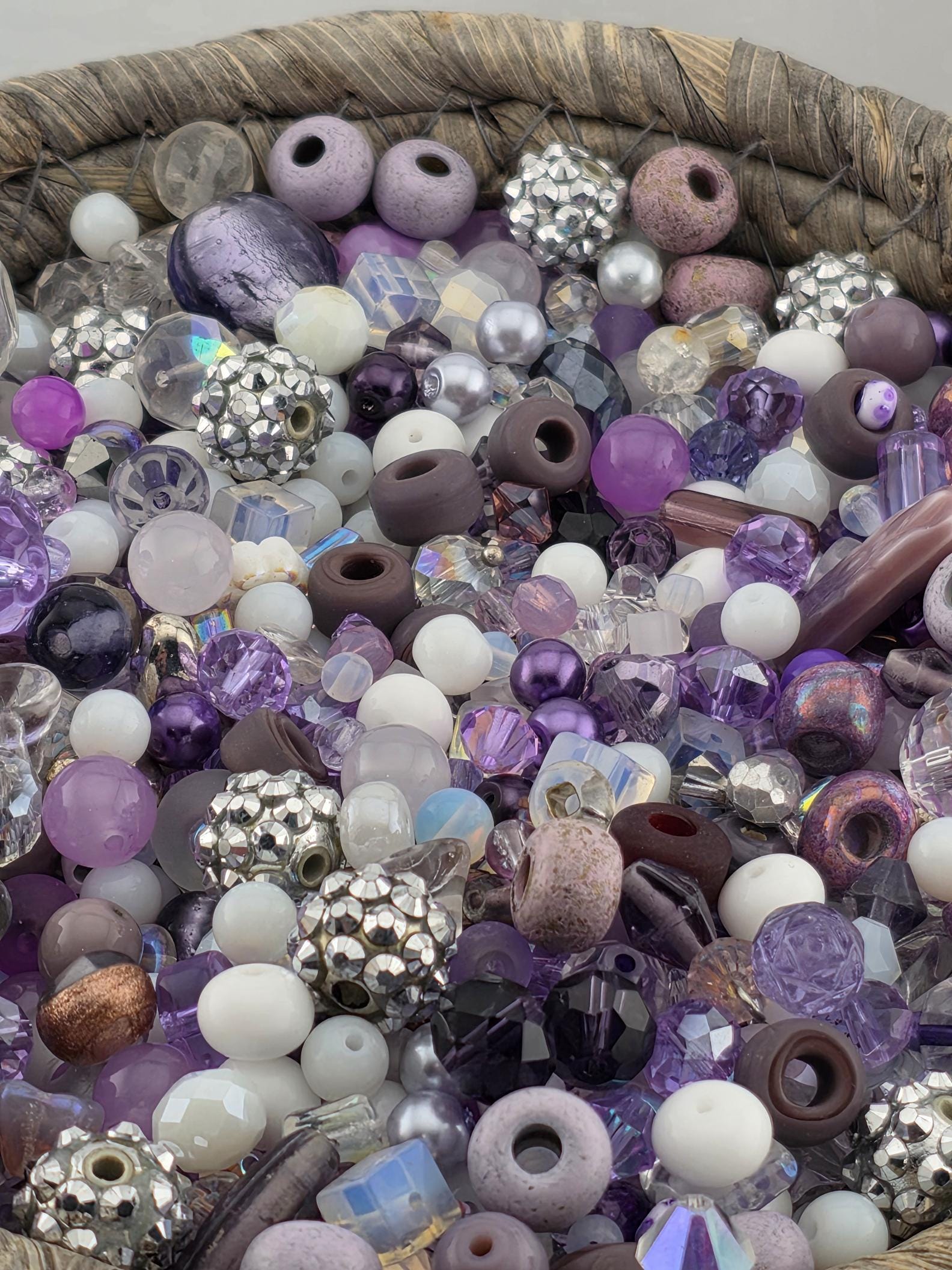 Learise Exclusive "Lilacs on Ice" Glass Bead Soup Mix (30g Pkg)