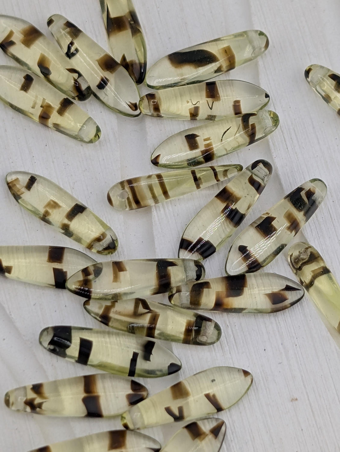 Czech Dagger Beads, Glass Dagger Beads, Unique Craft Supply, Vintage Boho Style, 25pcs Pack for Jewelry Making: Peridot Stripes