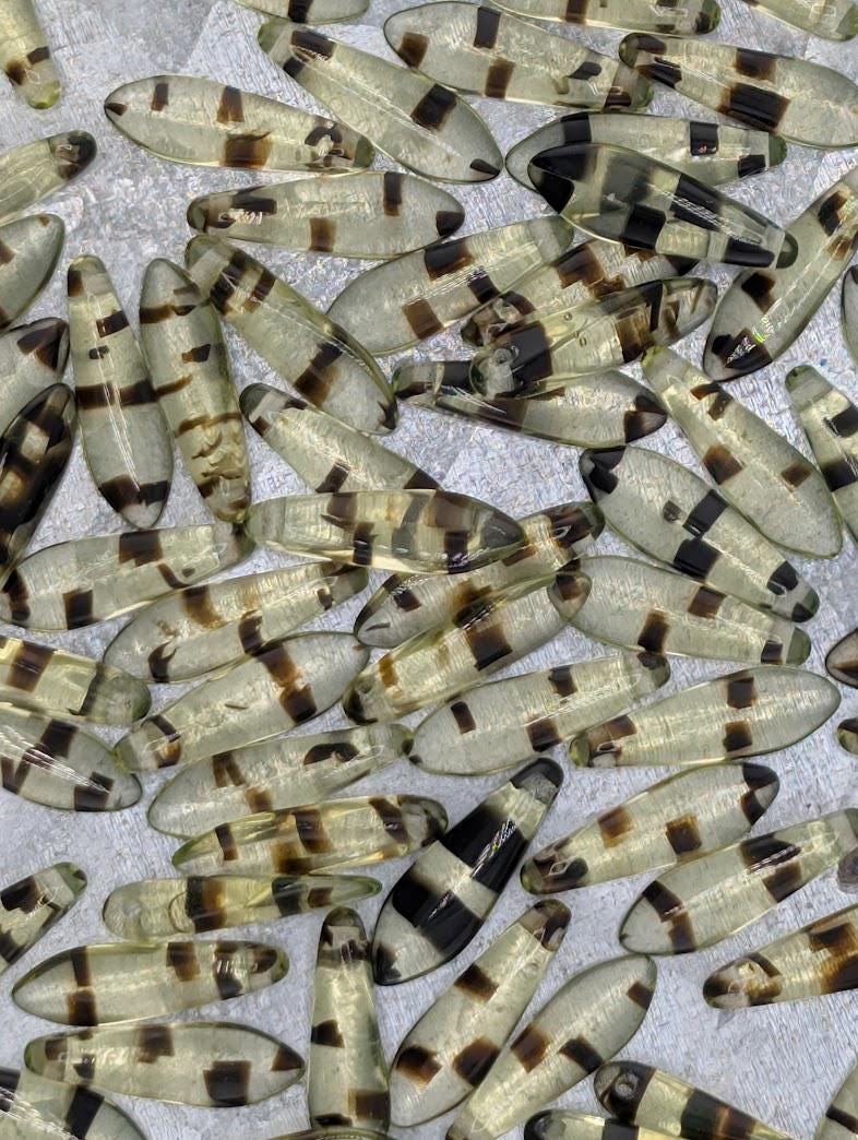 Czech Dagger Beads, Glass Dagger Beads, Unique Craft Supply, Vintage Boho Style, 25pcs Pack for Jewelry Making: Peridot Stripes