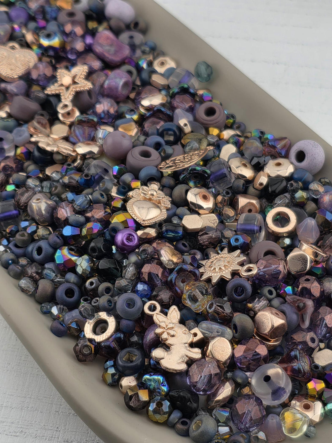 Exclusive "Violet Tendancies" Glass Bead Soup (56g Pkg)