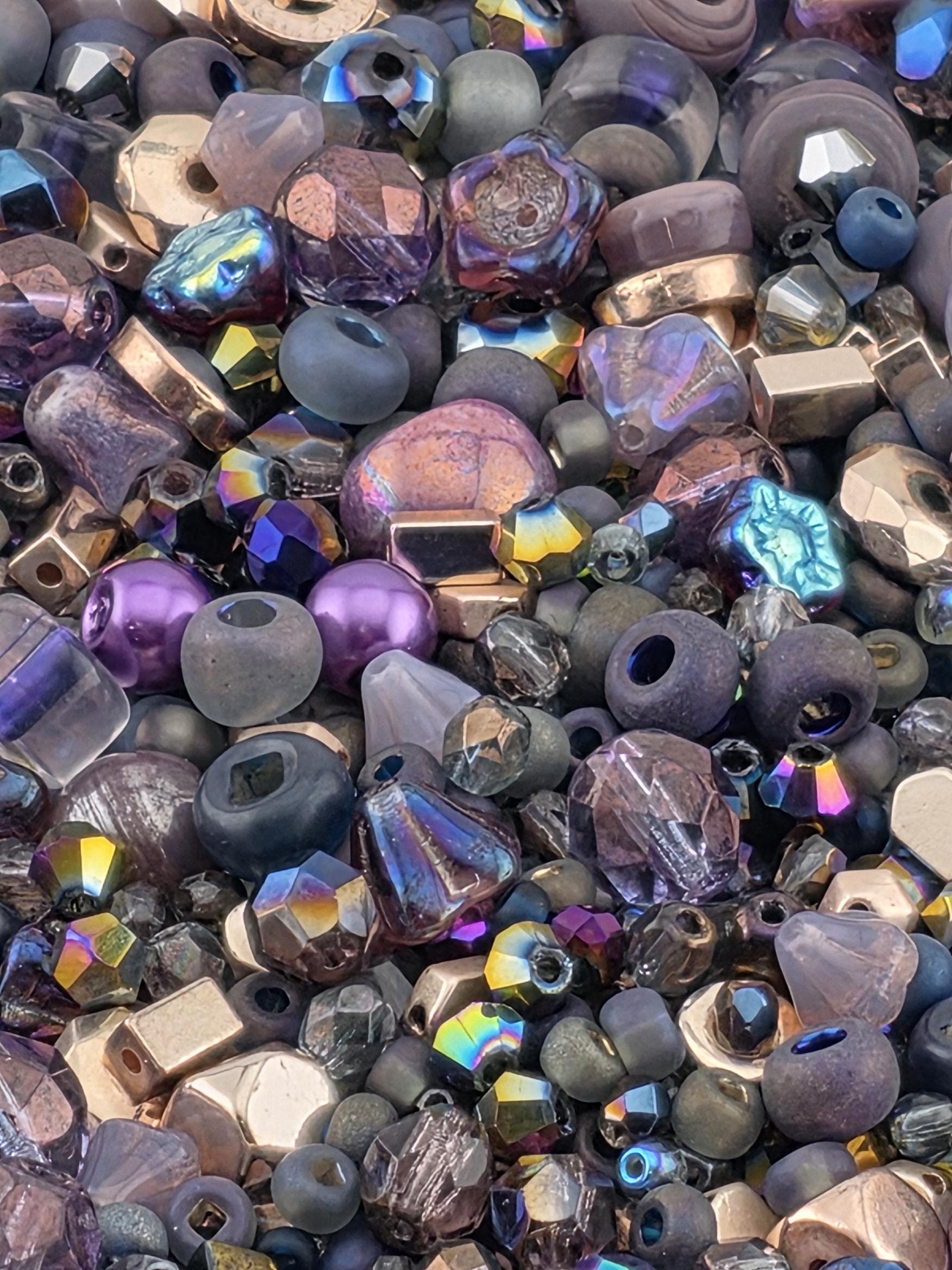 Exclusive "Violet Tendancies" Glass Bead Soup (56g Pkg)