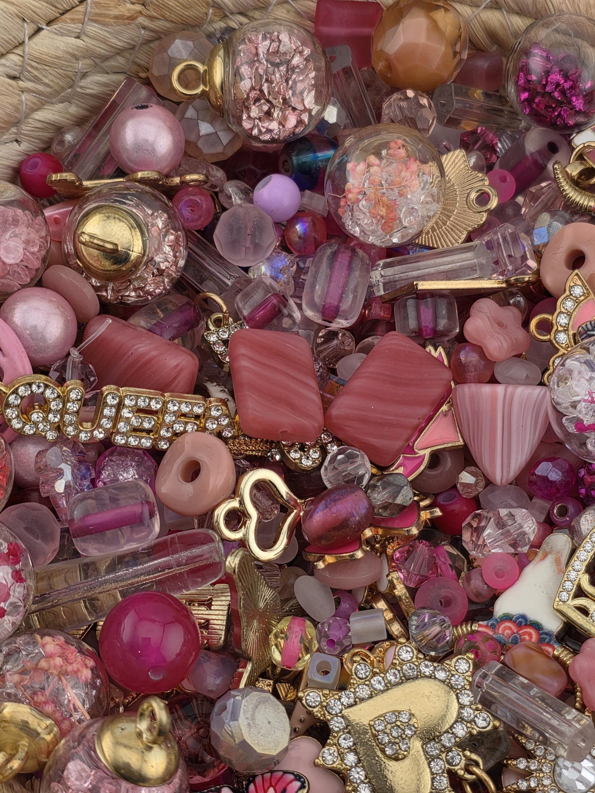 Learise Exclusive "Peony Blush" Glass Bead Soup Mix (56g Pkg)