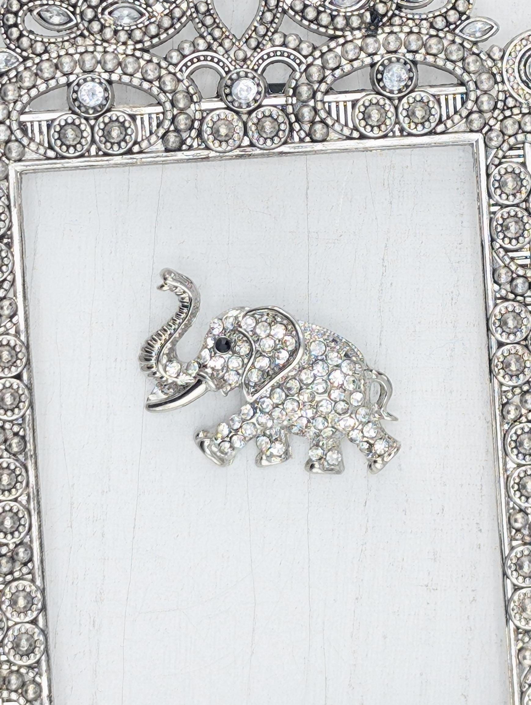 Elephant Brooch: Silver Tone with Sparkle Accent - Lightweight Pin