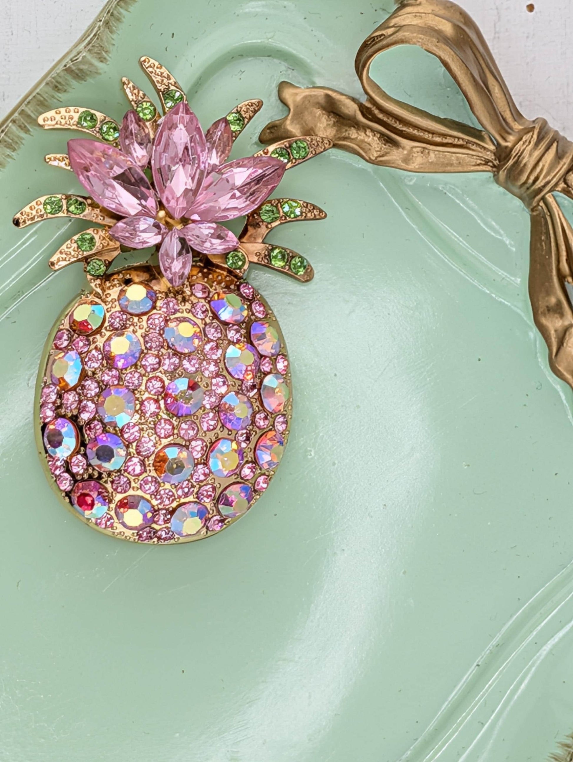 Pineapple Brooch: Pink Rhinestones and Gold Plating - Small Size