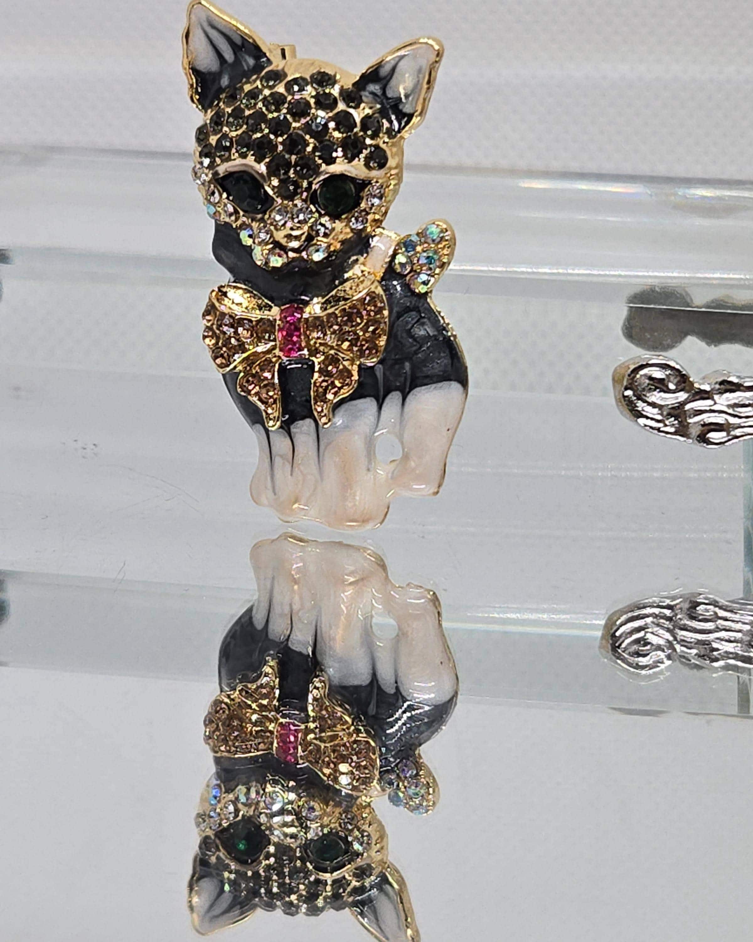 Playful Cat Brooch: Gold Plated Pin with Bowtie Accent