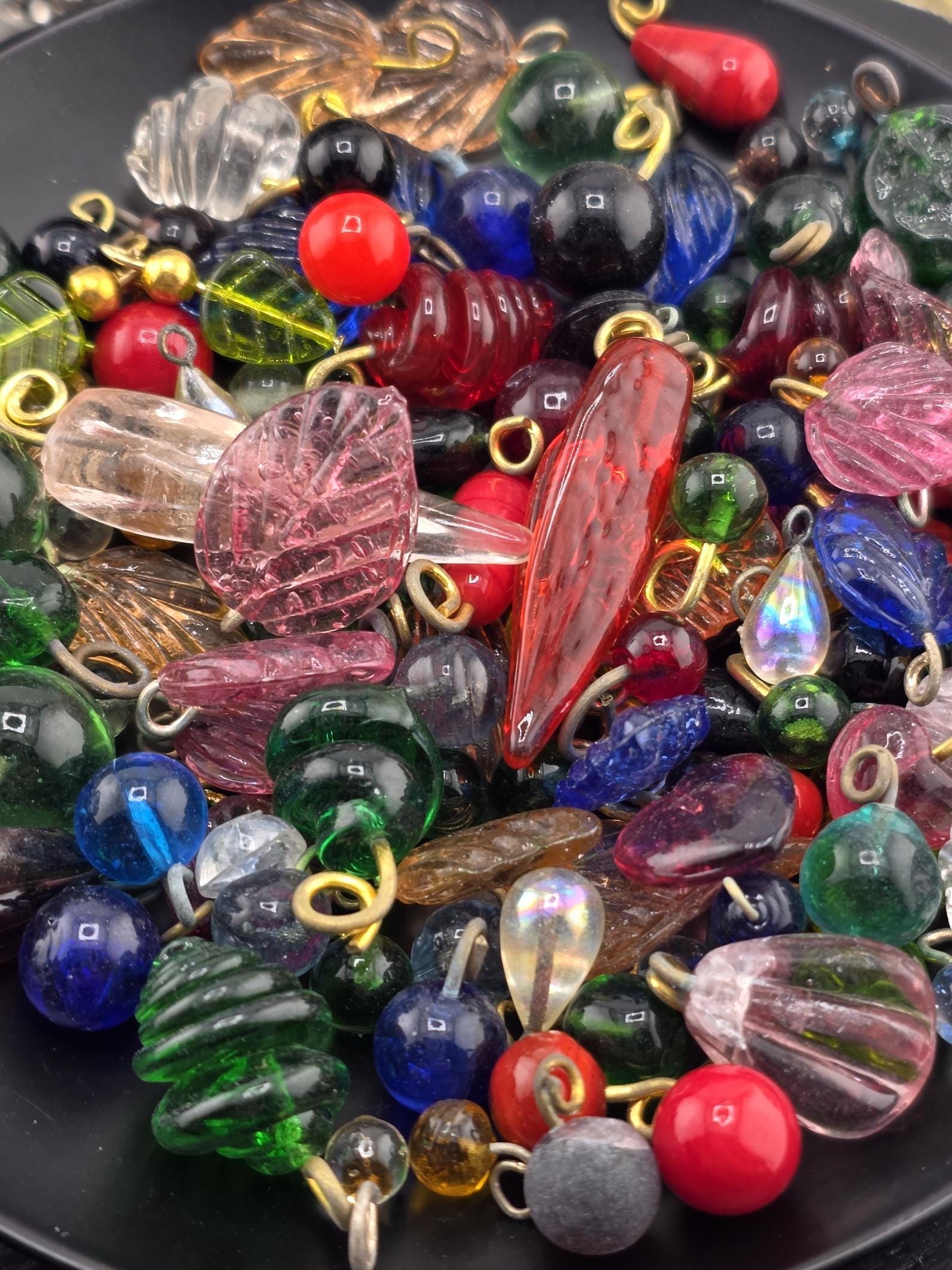 Glass Charm Pendants: Black Czech Drops - 15g Package, Approx 270 Beads