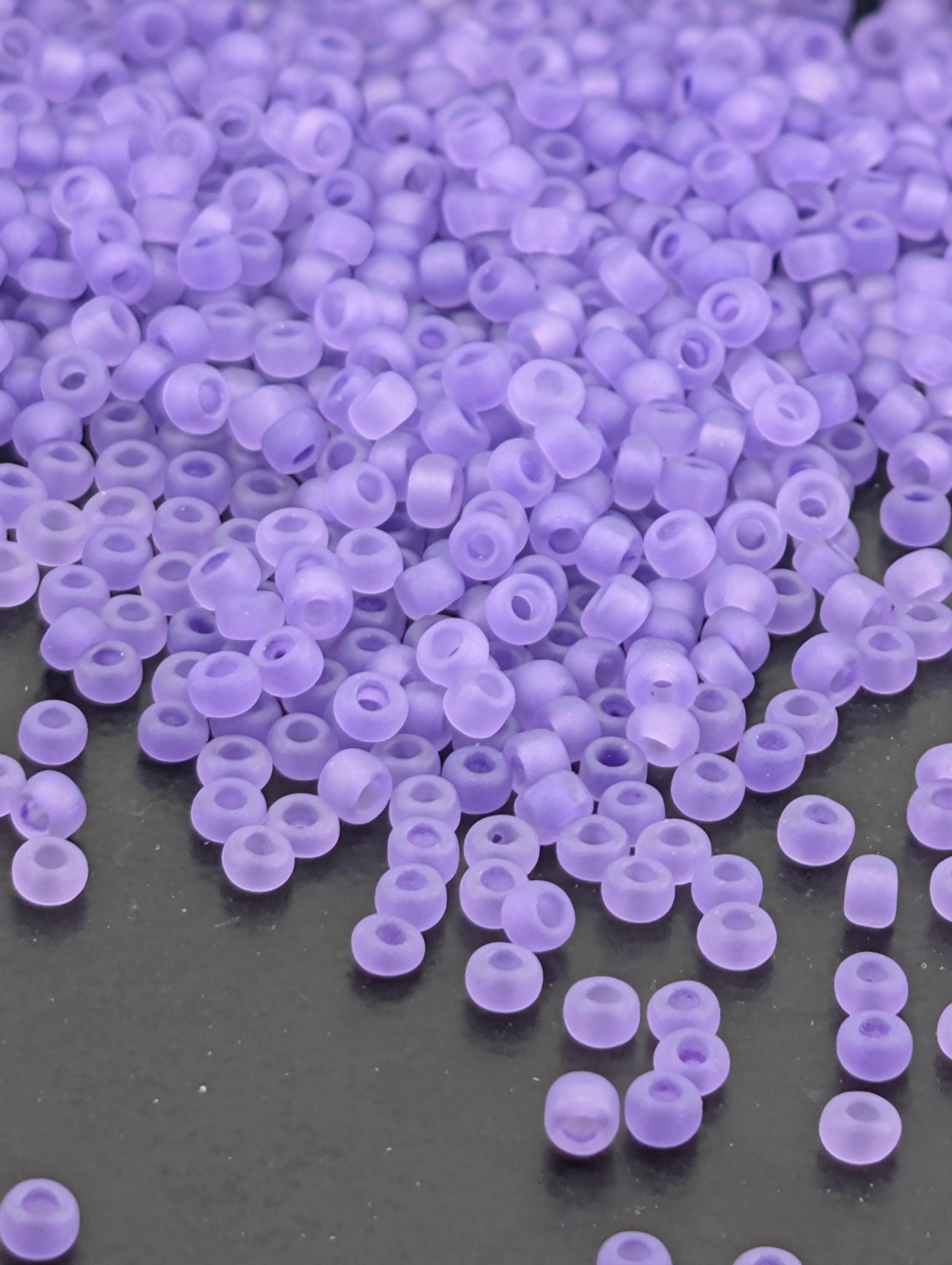 8340SB Transparent Purple Matte 8/0 Matsuno Seed Beads (15g, ~600 pcs)