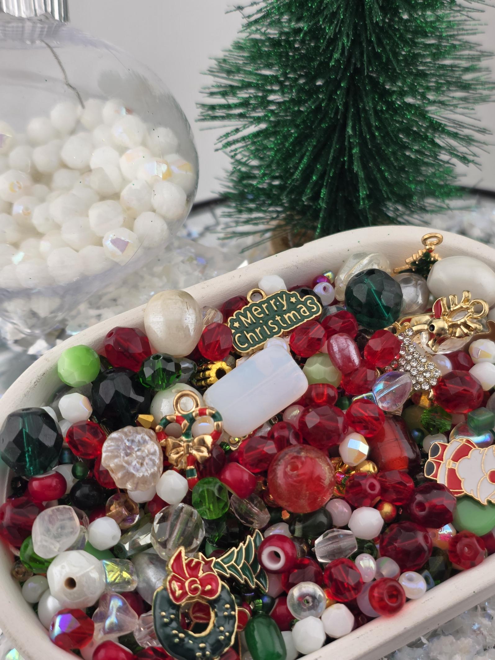 Christmas Bead Soup Mix – Holiday Jewelry Making Supply (56g)