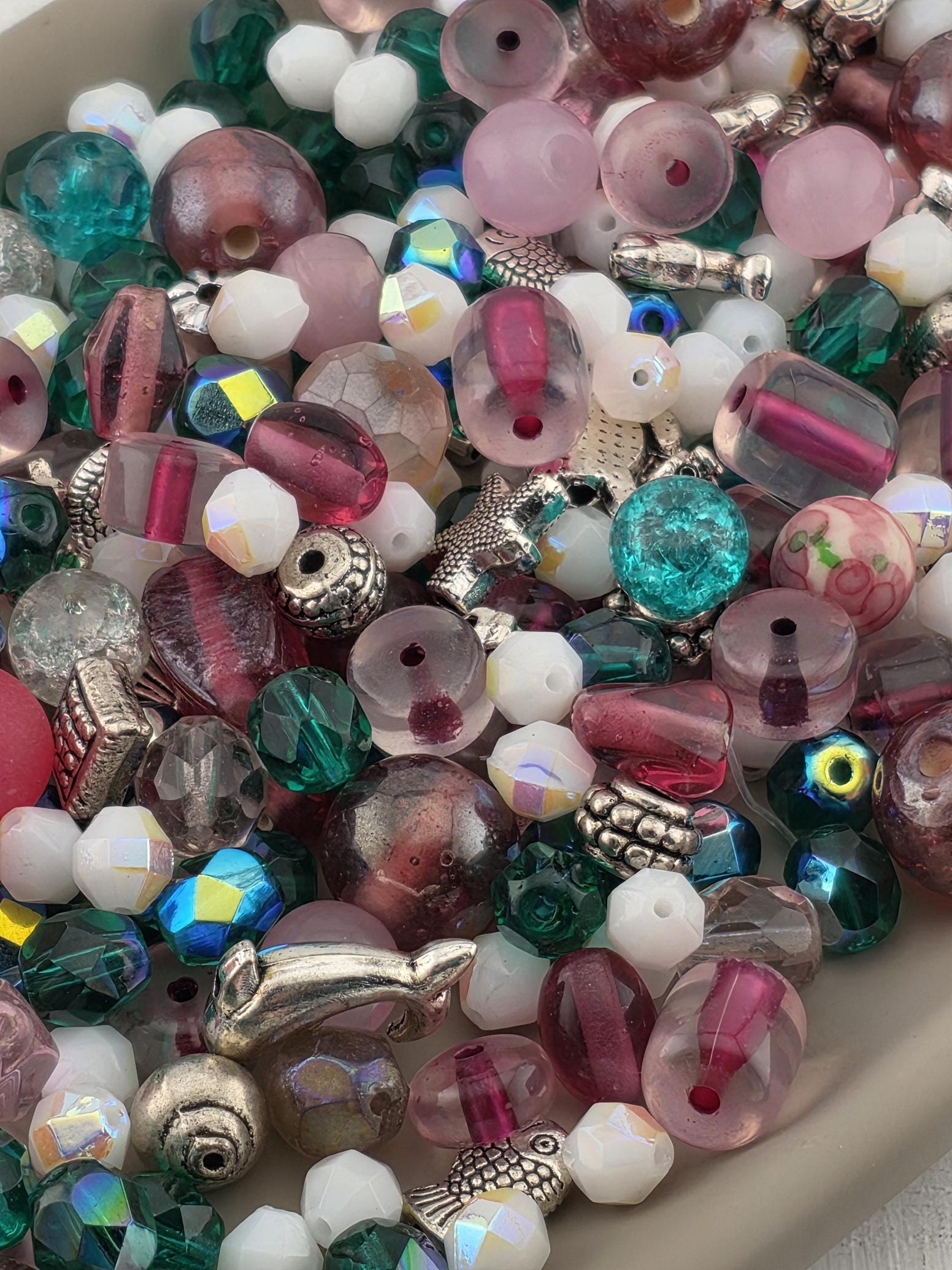 2oz Exclusive "Raspberry Reef" Glass Bead Mix