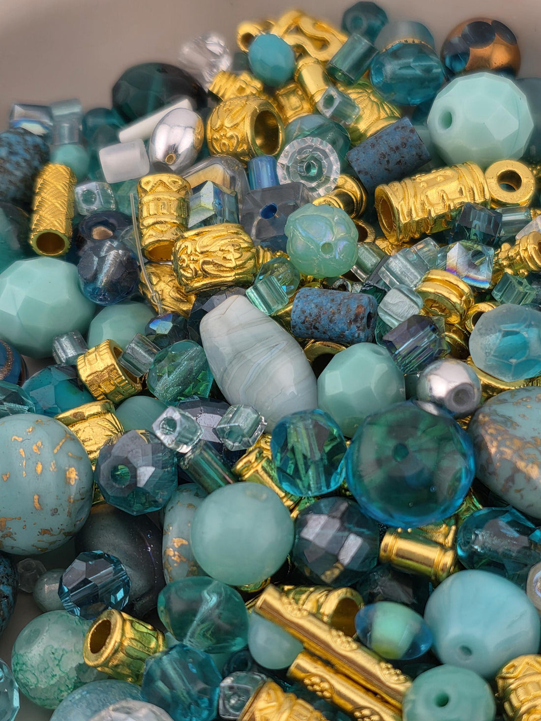 Learise Exclusive "Tidal Wave Tease" Glass Bead Soup Mix (56g Pkg)