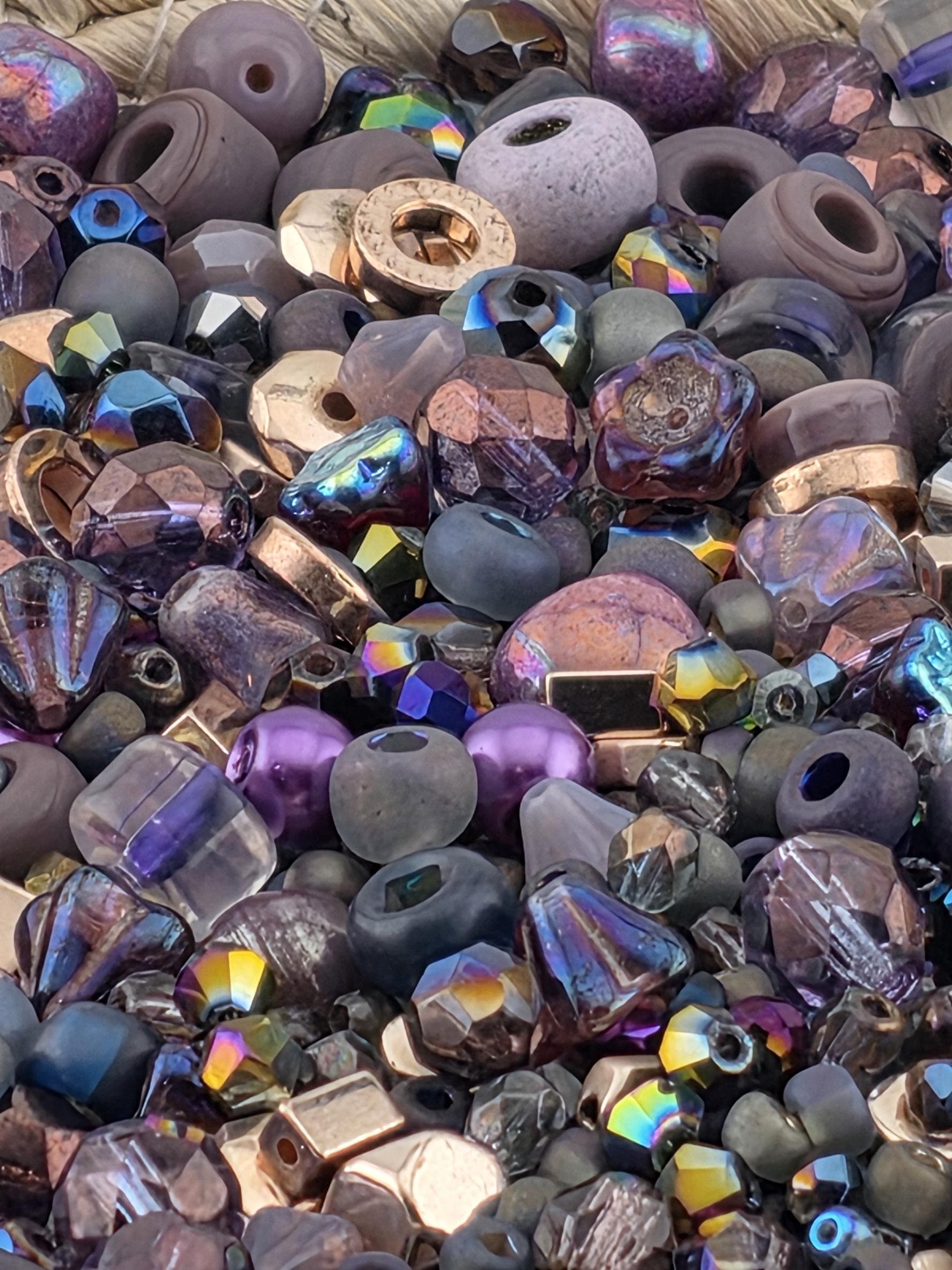 Exclusive "Violet Tendancies" Glass Bead Soup (56g Pkg)