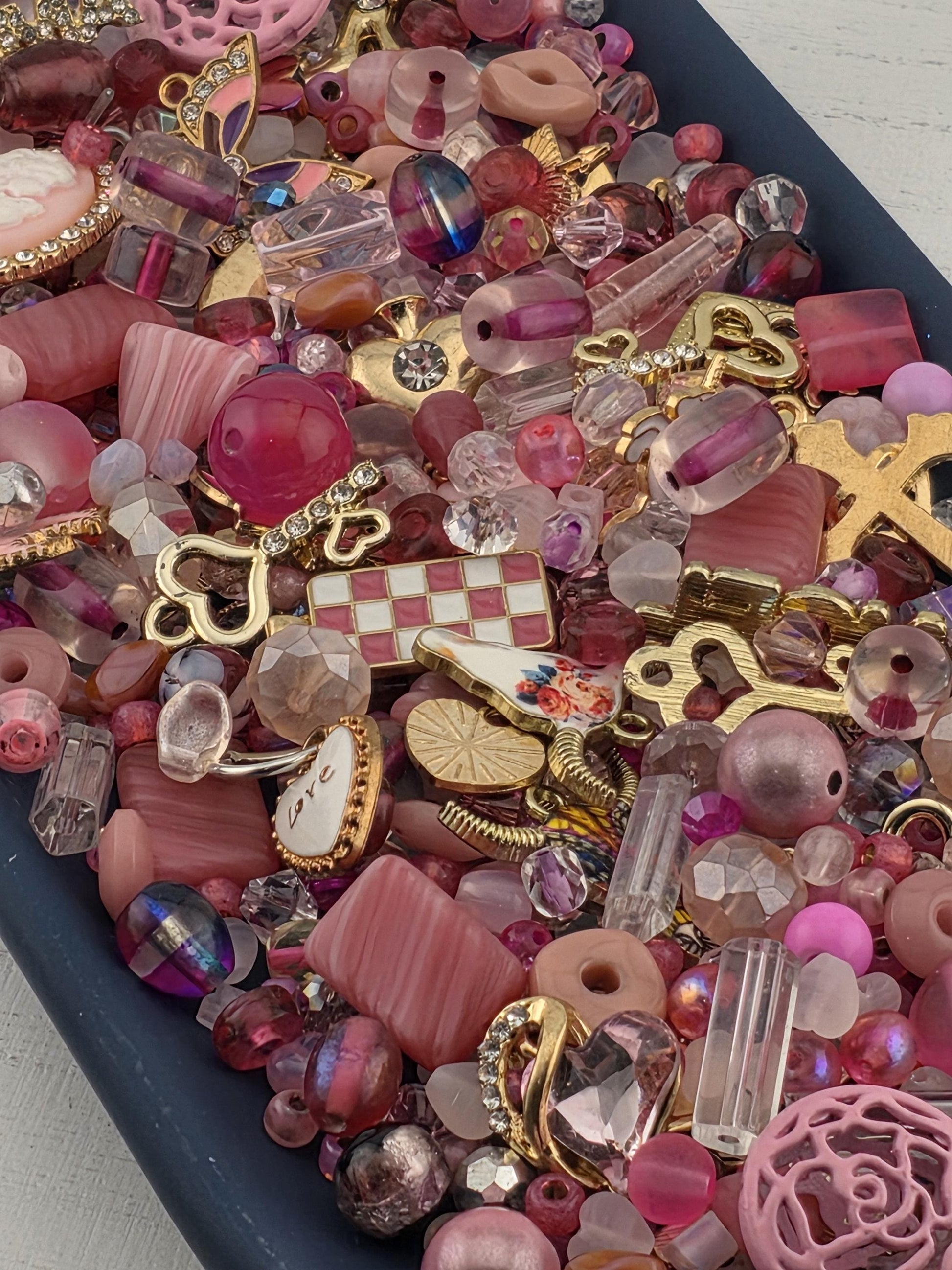 Learise Exclusive "Peony Blush" Glass Bead Soup Mix (56g Pkg)