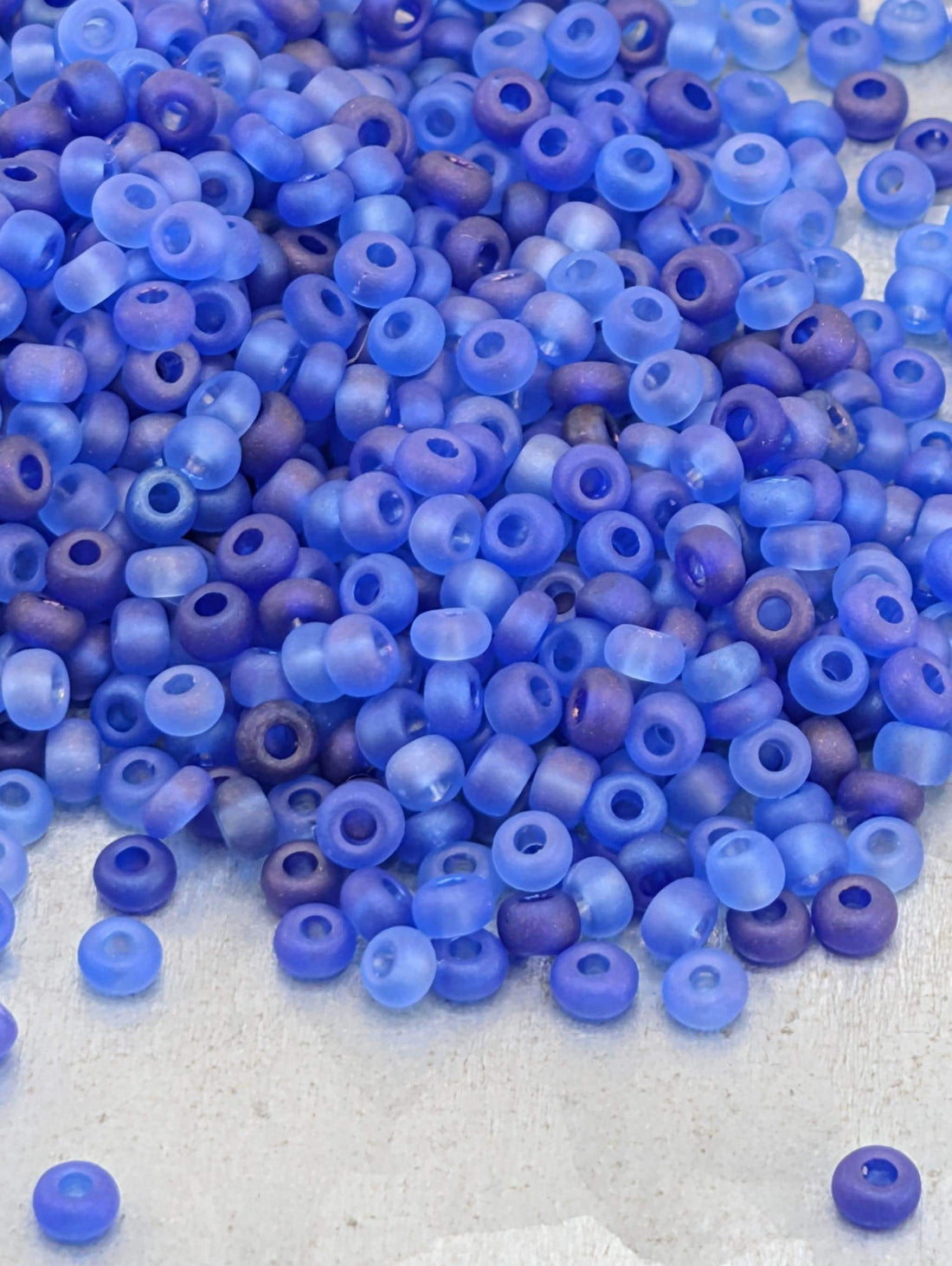 Preciosa 8/0 Seed Beads Matte Sapphire Blue Ab (Size 8/0 ) - 15g - Czech Glass Rocaille for Jewelry Making