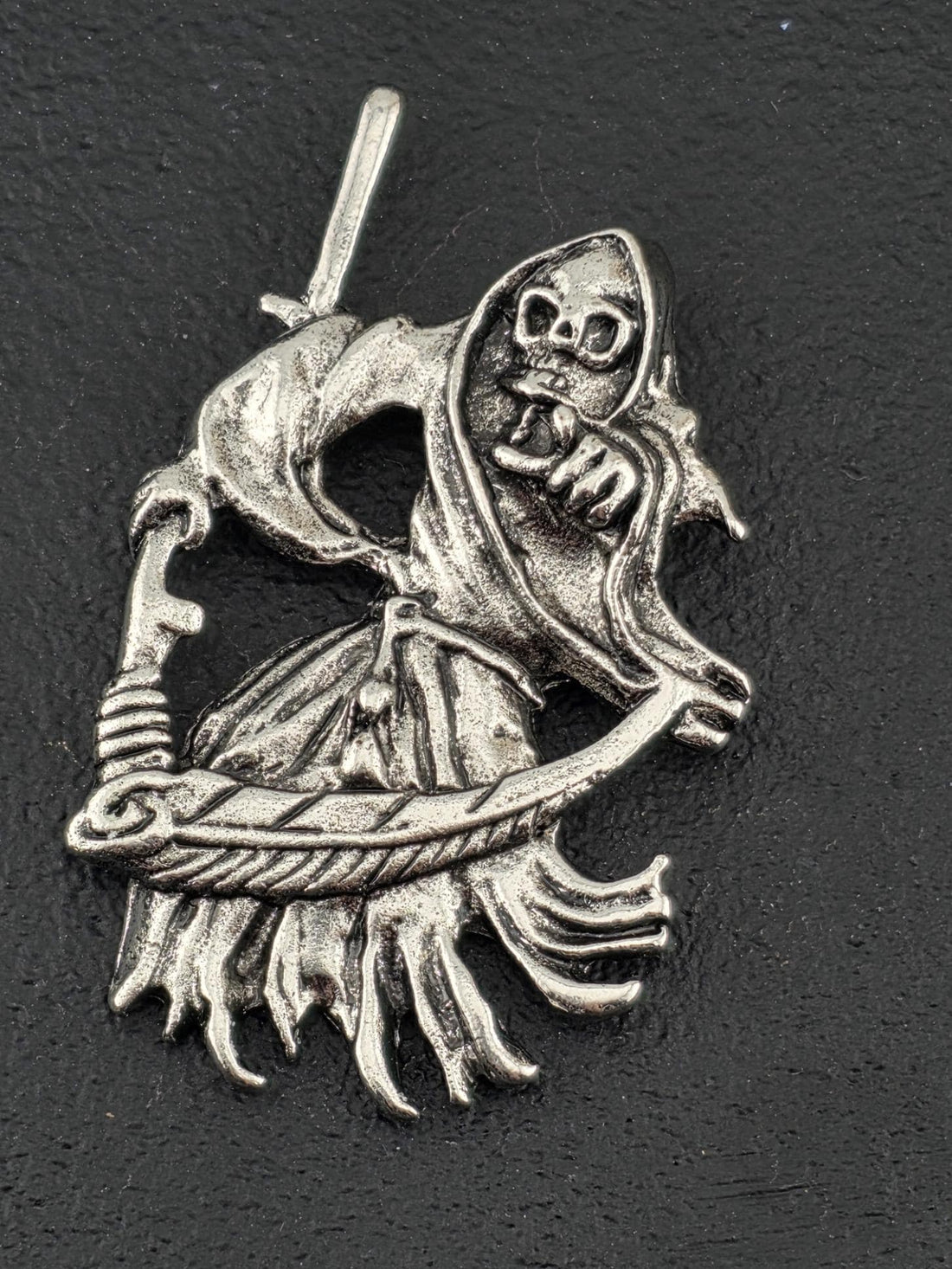 Gothic Skull Pendant Charm, Silver Tone (Ornate Dark Design)