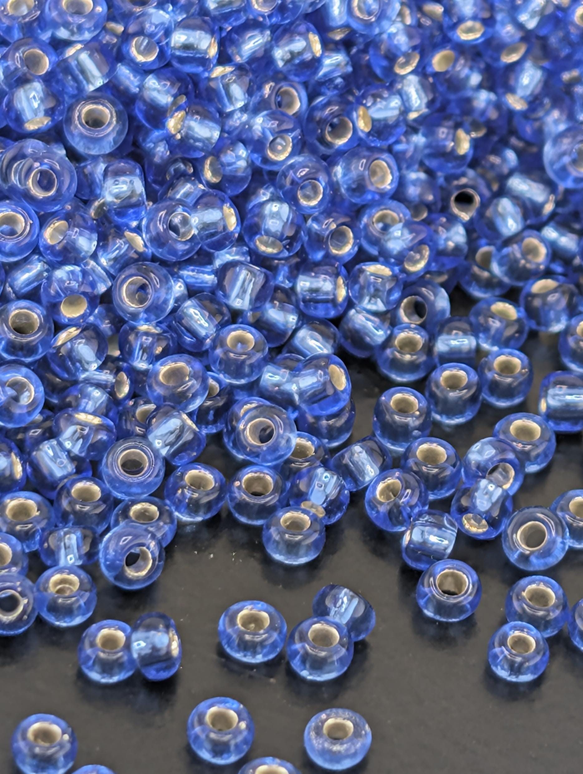 Preciosa-Ornela Seed Beads - Transparent Silver Lined Blue, Size 11/0, 15g