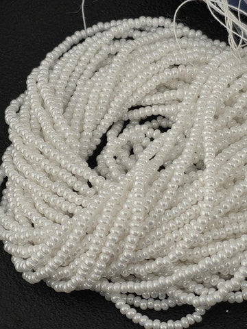 Preciosa 11/0 Czech White Pearl 6 String/Hnk-Appx 17 Gms