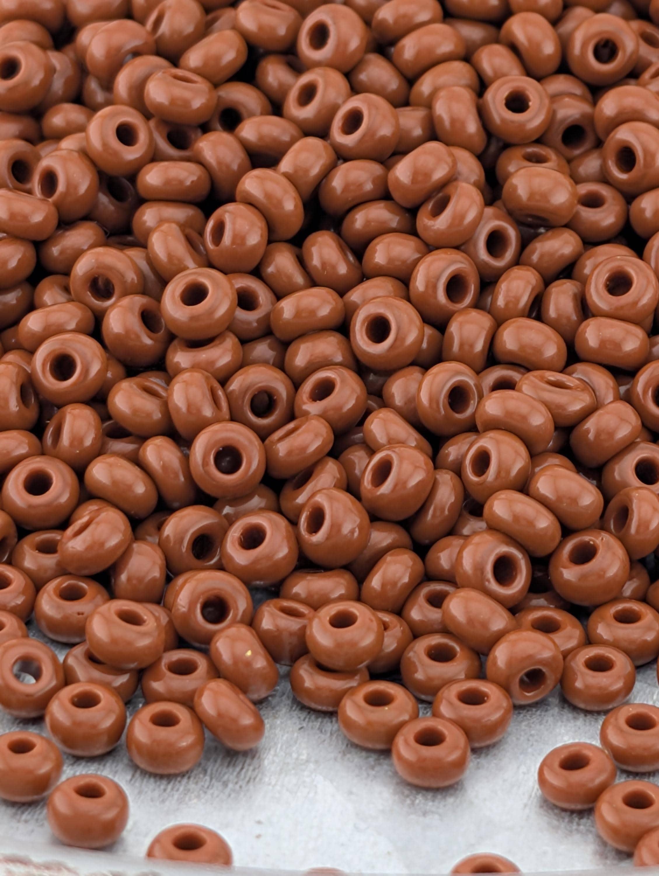 Preciosa 10/0 Seed Beads Opaque Brown (Size 10/0 ) - 15g - Czech Glass Rocaille for Jewelry Making