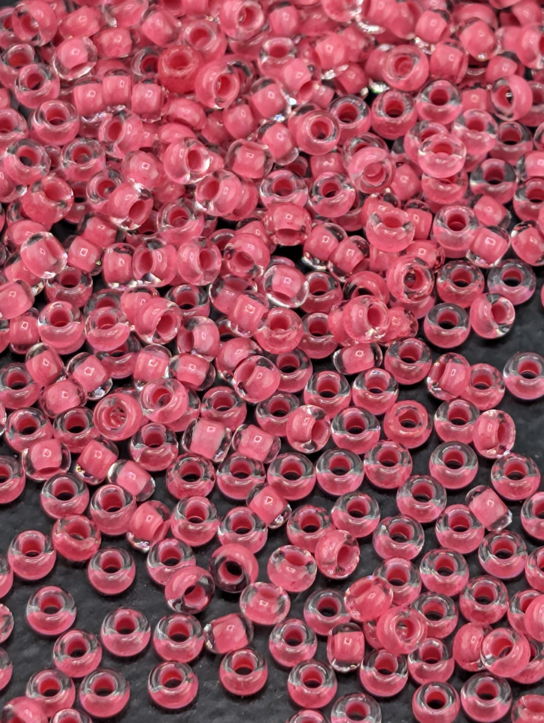 Preciosa 11/0 Seed Beads Intensive Pink Lined Clear (Size 11/0 ) - 15g - Czech Glass Rocaille for Jewelry Making