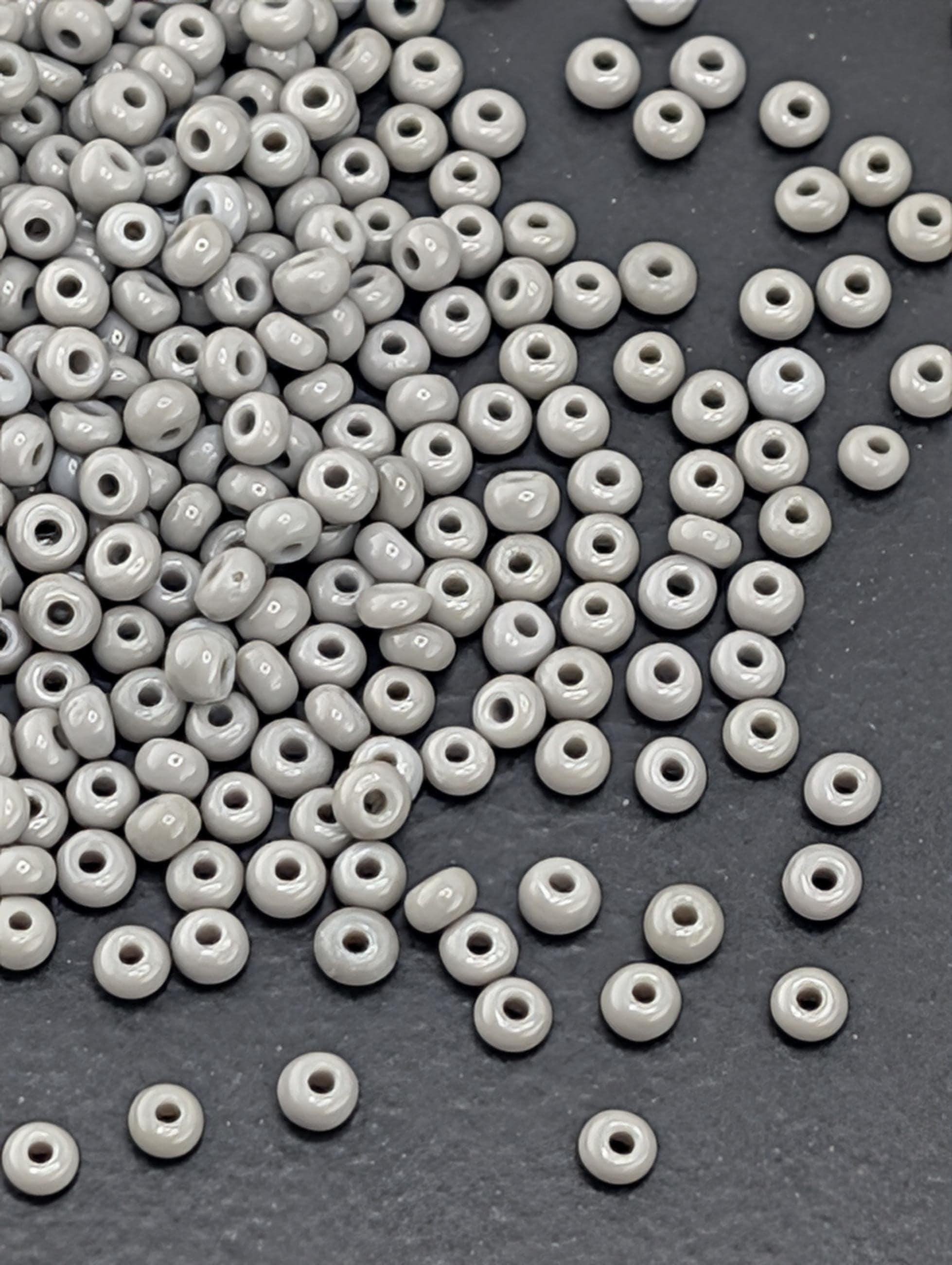 Preciosa 10/0 Seed Beads Opaque Gray Size 10/0 ( ) - 15g - Czech Glass Rocaille for Jewelry Making