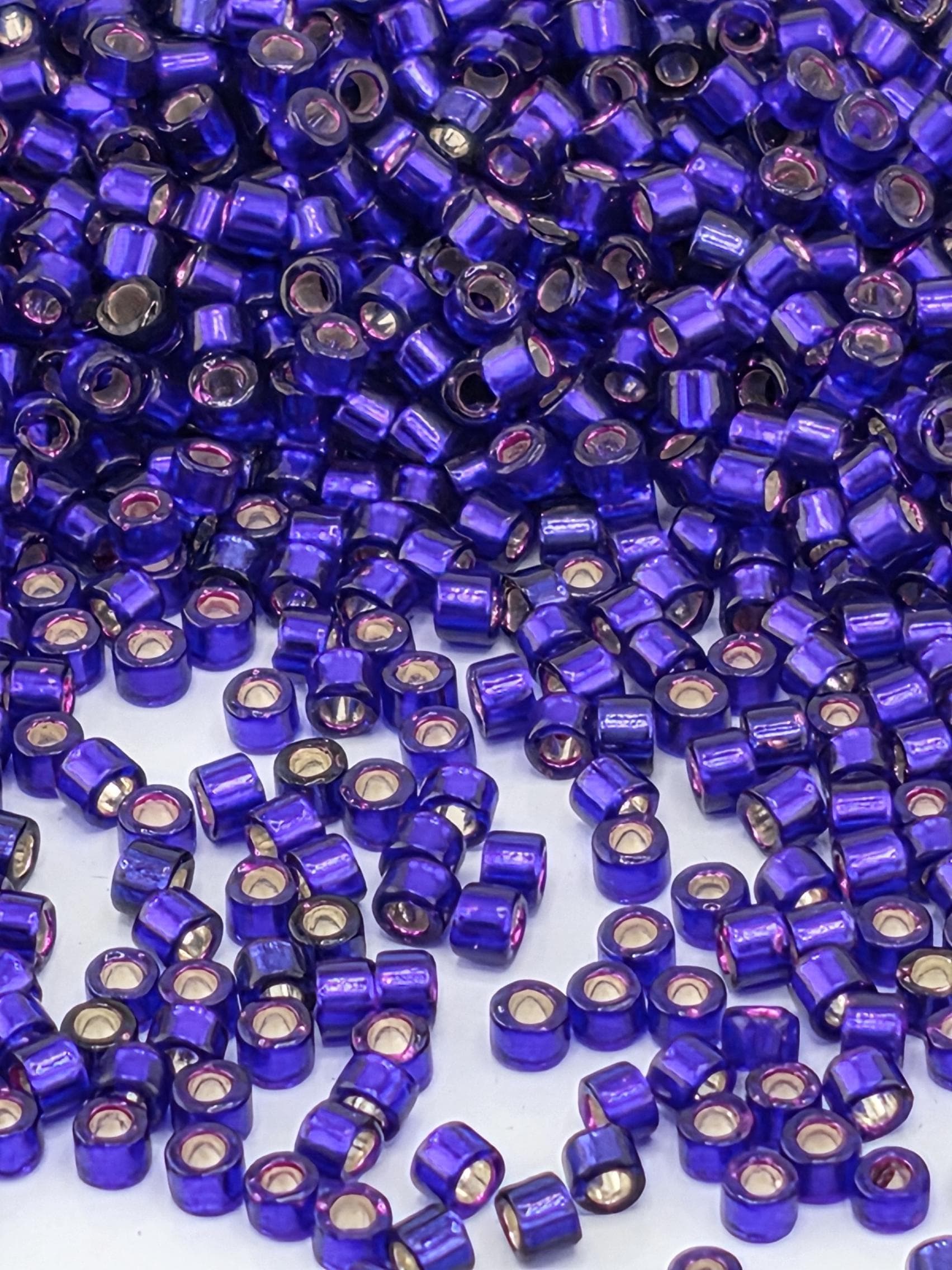 DB0610 Dark Violet Miyuki Seed Beads - Dyed Silver Lined Glass (Size 11, 7 grams, ~1400 beads)