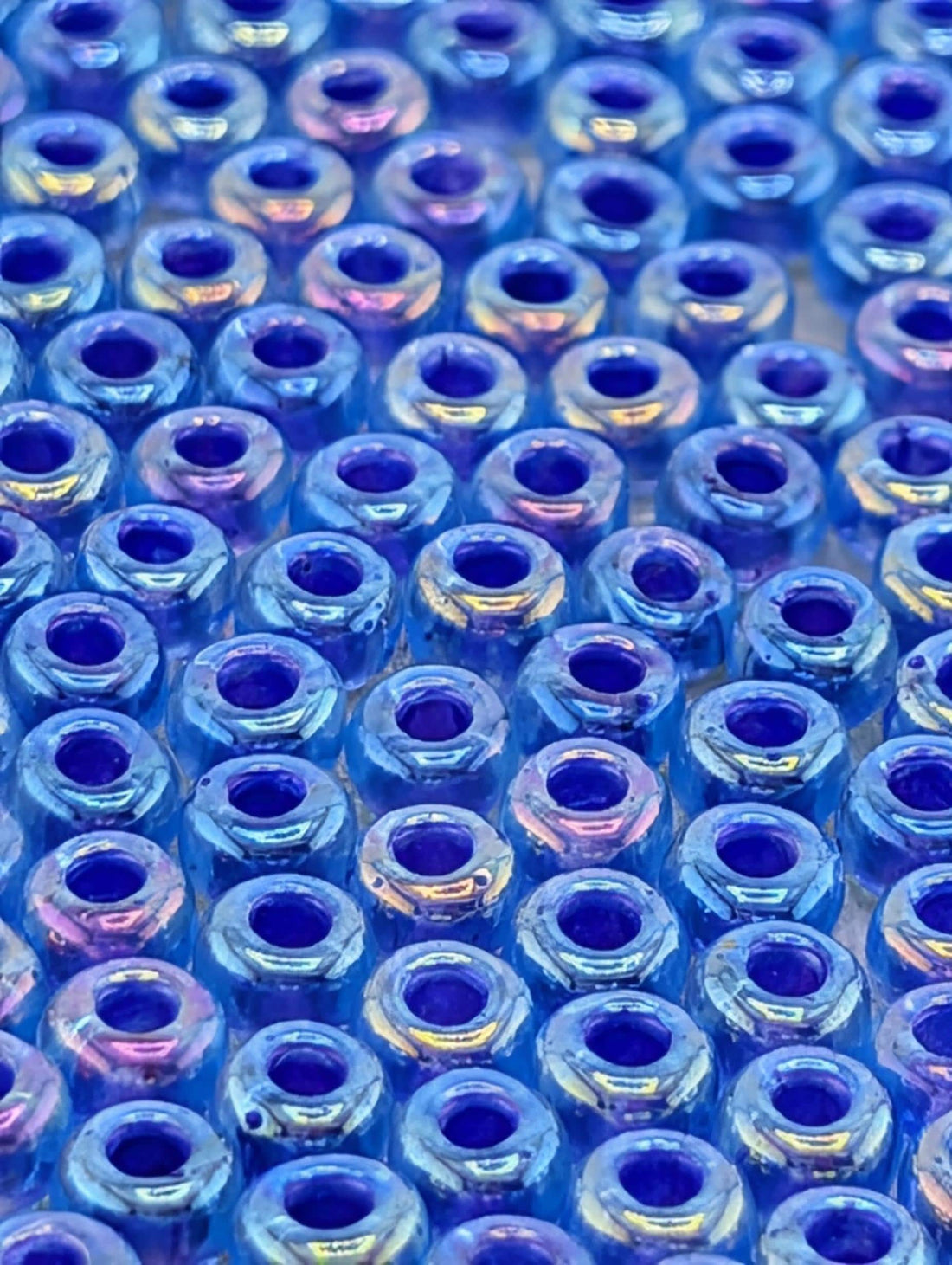 6-1829:Lt Blue/Violet ICL-Miyuki Rocaille 6/0 (20g pkg ~240 pcs)