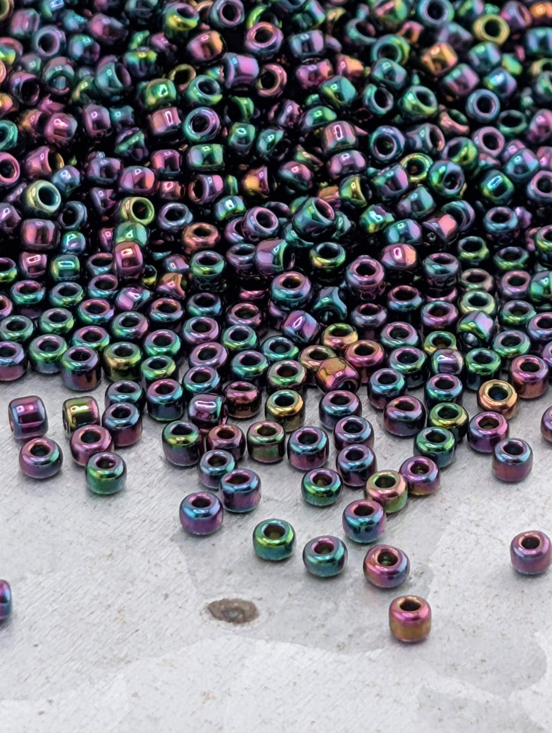 4849SB Opaque Iris Rainbow Bronze 11/0 Round Matsuno Seed Beads (15g, ~1650 pcs)