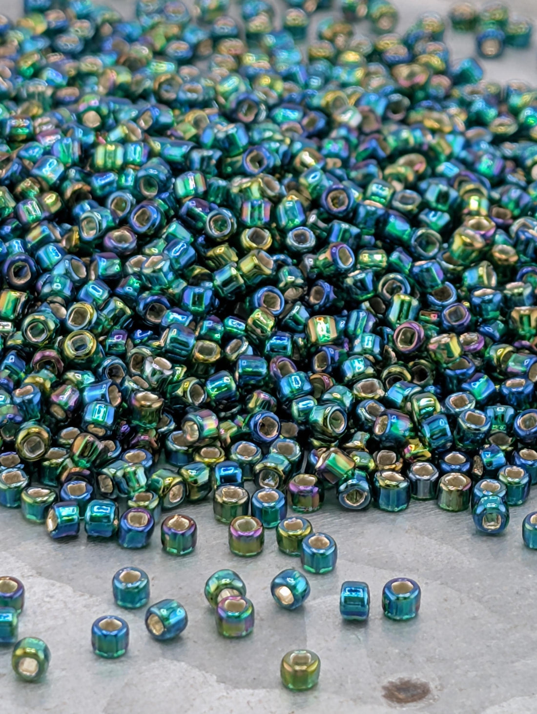 Silver-Lined Matsuno Seed Beads: Rainbow Dark Green (11/0 Size)