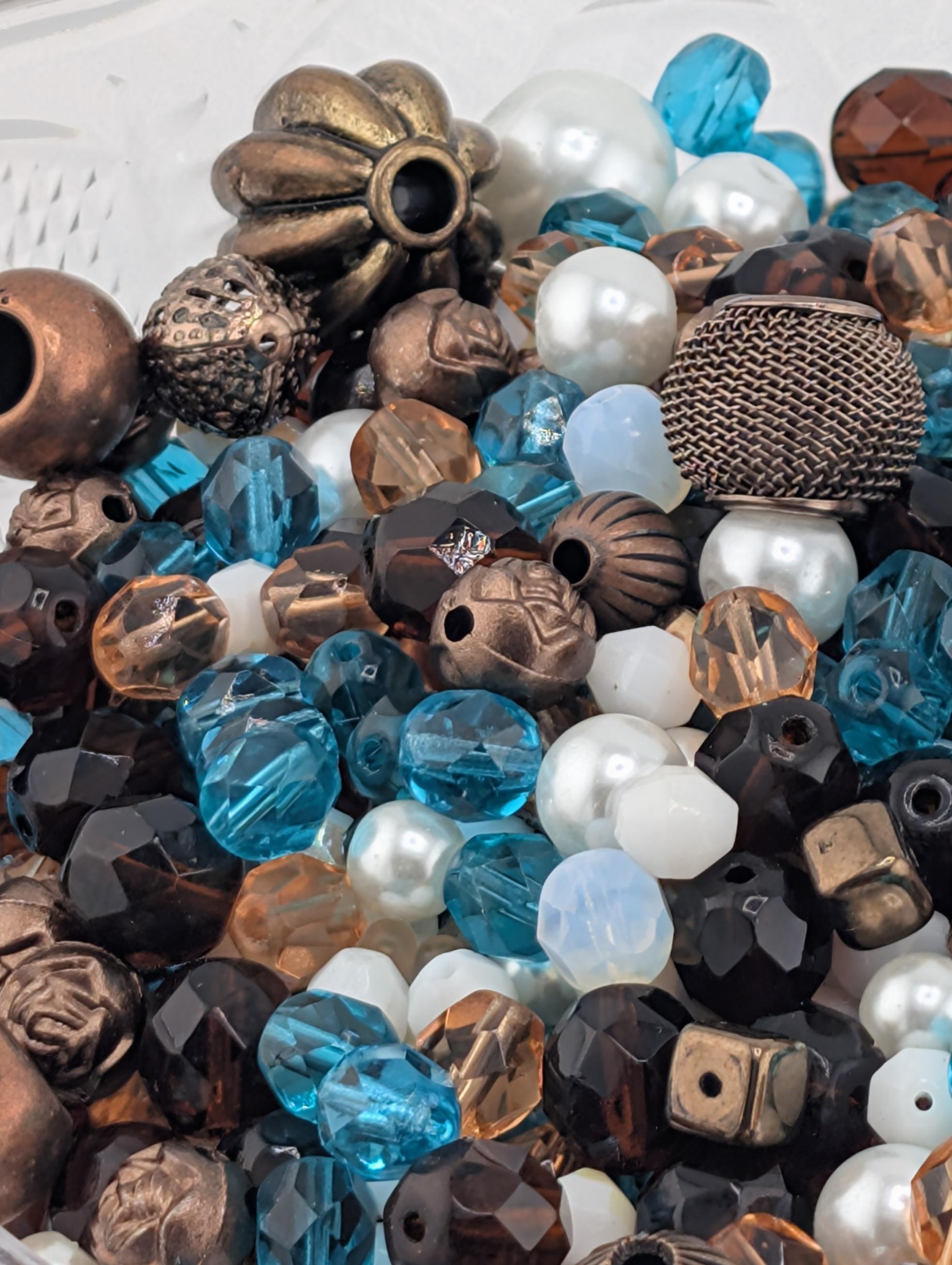 Learise Exclusive "Sunken Chest" Glass Bead Soup Mix (56g Pkg)