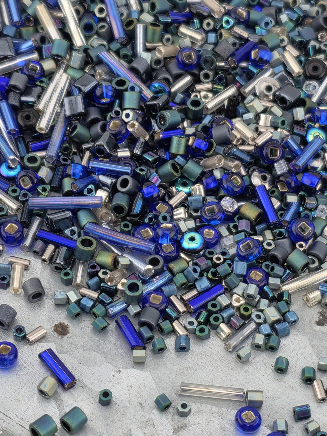 Learise Exclusive "Enchanted Indigo" Seed Bead Soup, 20